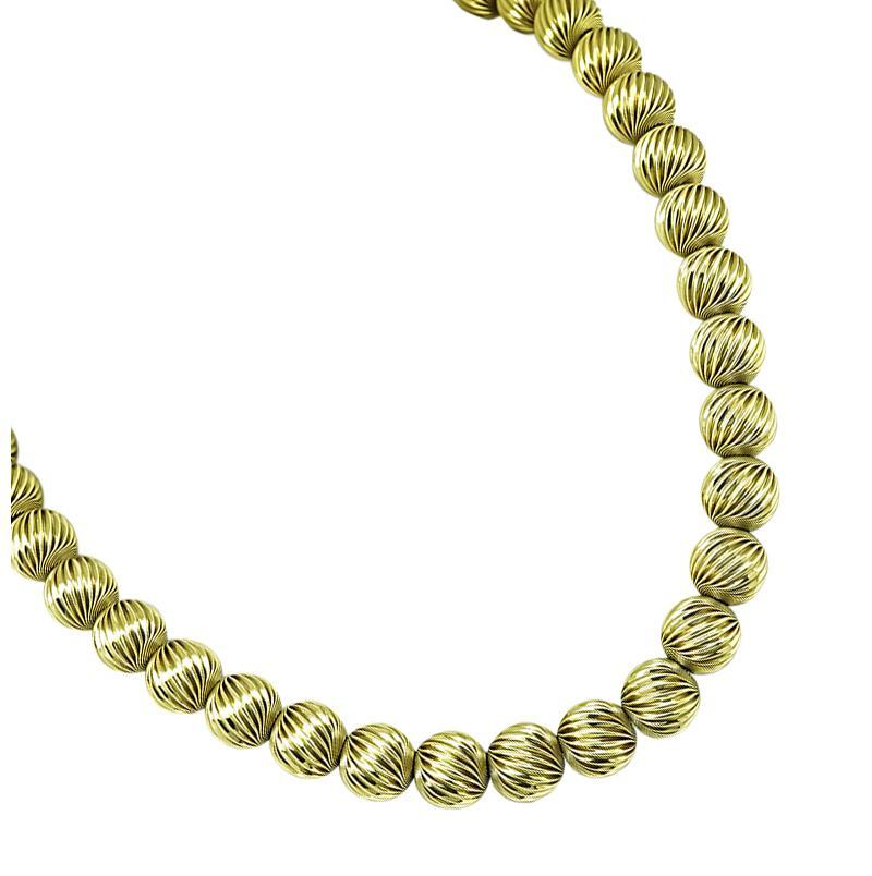 Collana di perline d'oro anni '40 In condizioni buone in vendita a New York, NY
