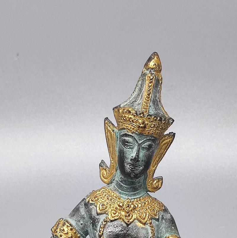 1940s, Gorgeous Oriental Decorative Statue, Thai Deity In Excellent Condition For Sale In Milano, IT