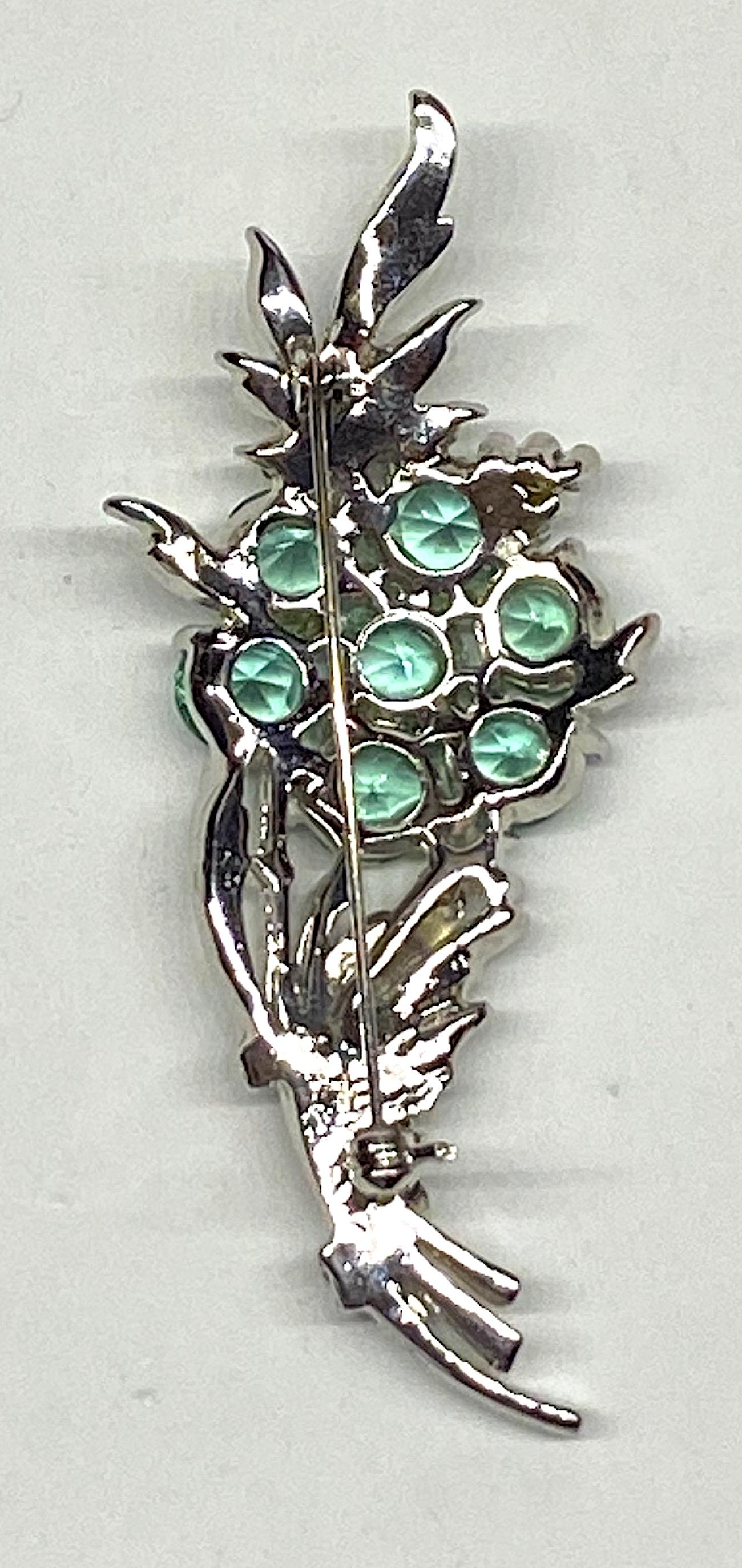 Women's 1940s Green Crystal Flower & Rhinestone Brooch attributed to Reja