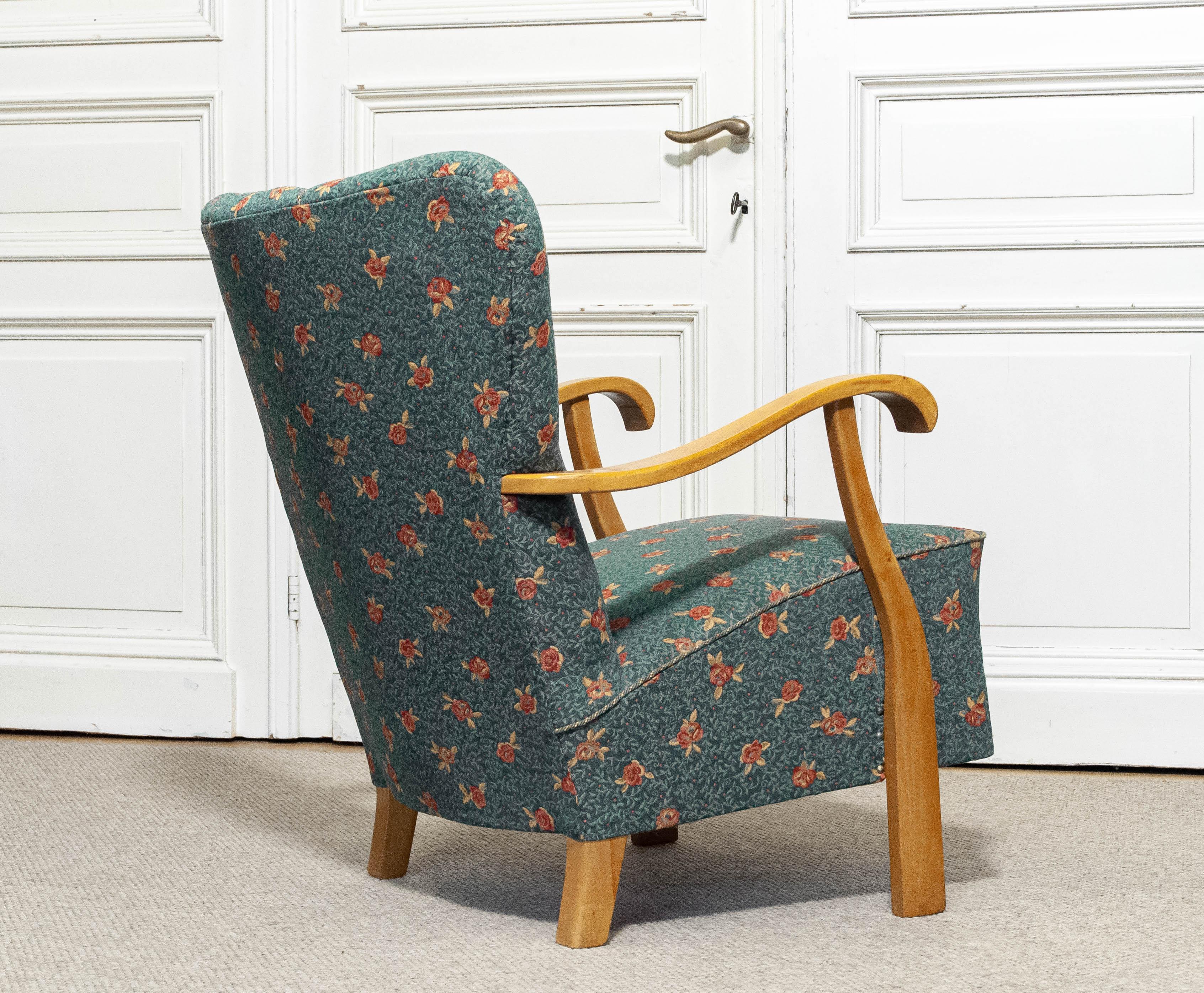 Tessuto Poltrona lounge in jacquard floreale verde, anni '40, Svezia in vendita