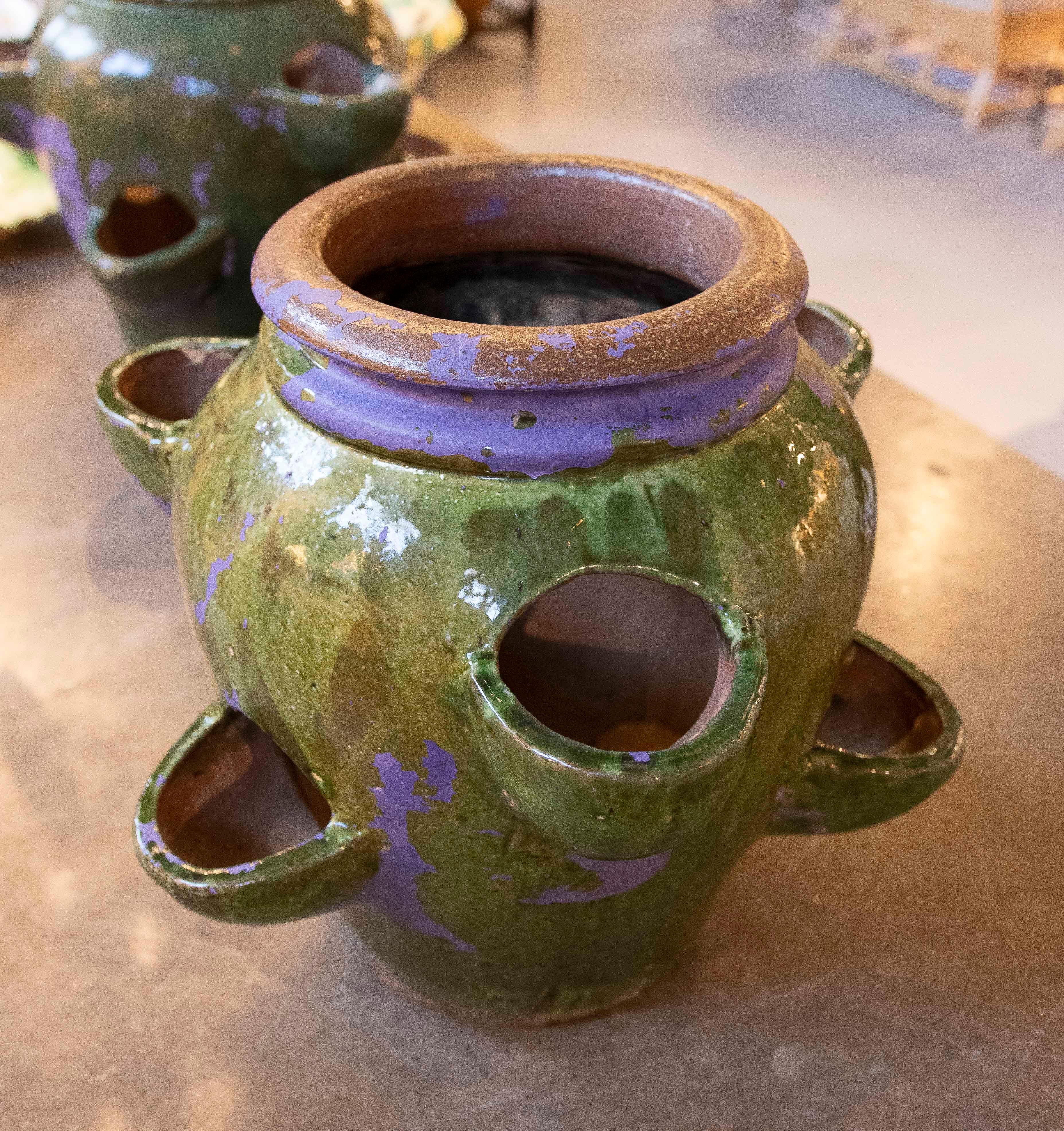 1940s Green Glazed Ceramic Spanish Pottery for Planting Strawberries For Sale 5
