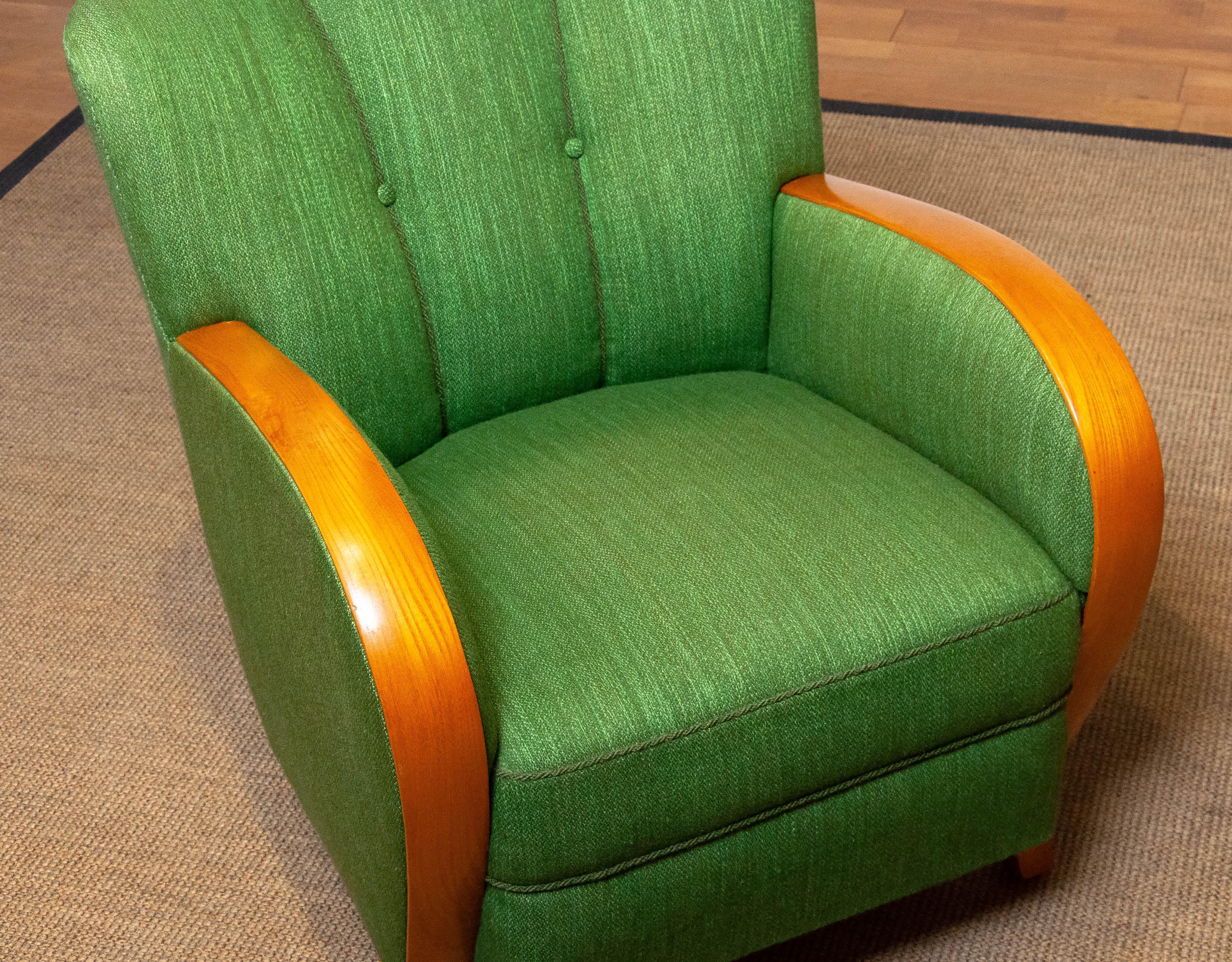 1940's, Green Woolen with Elm Armrests Lounge Chair in the Style of Fritz Hansen 4