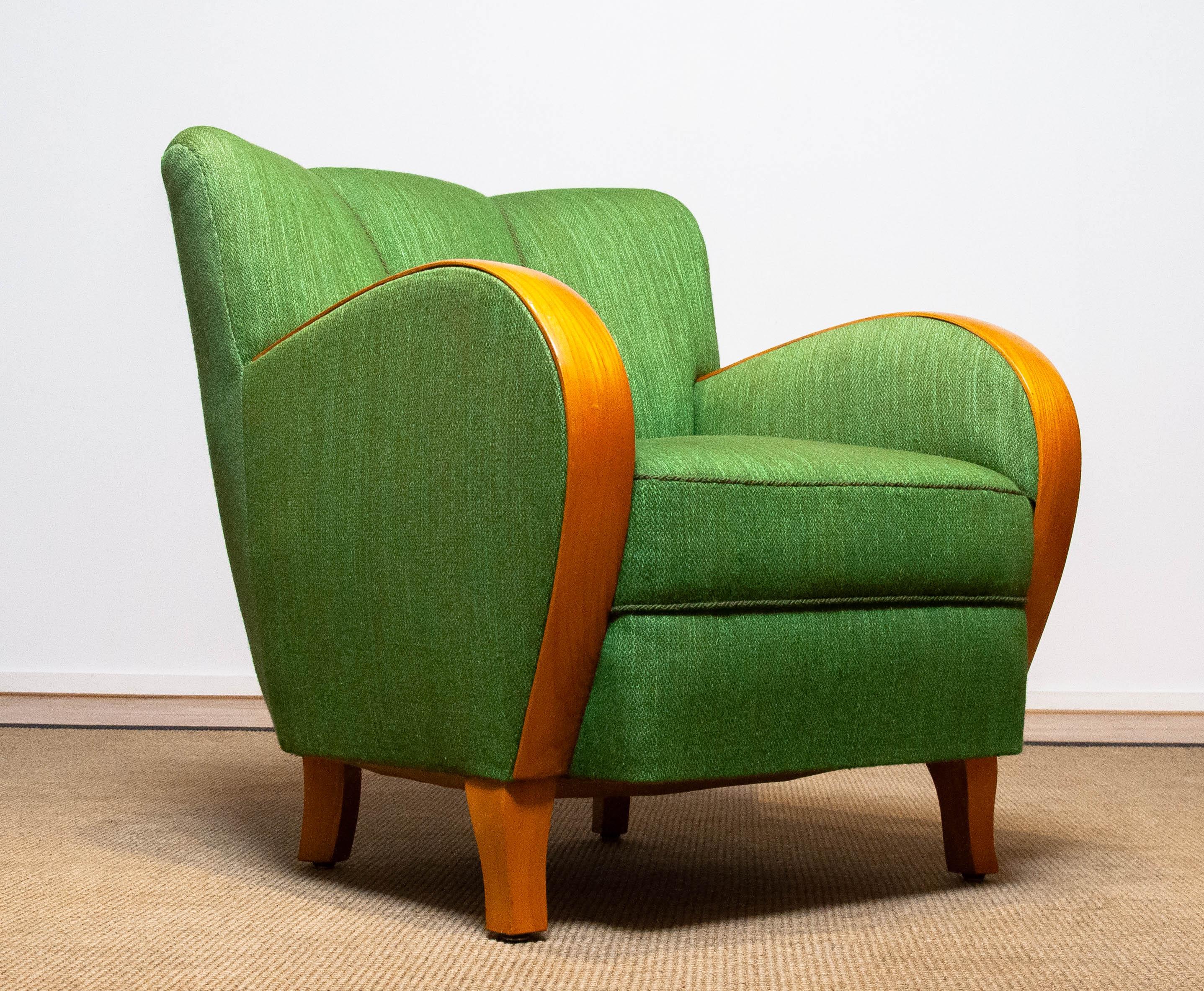 1940's, Green Woolen with Elm Armrests Lounge Chair in the Style of Fritz Hansen 5