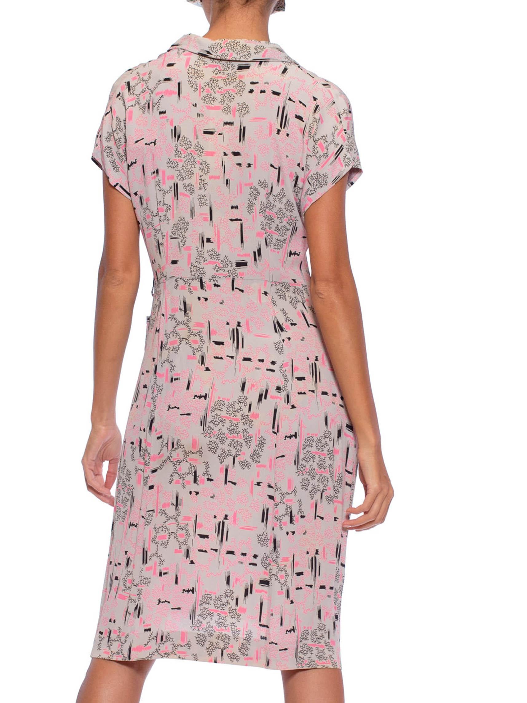 1940S Grey & Pink Rayon Crepe Atomic Print Dress 1