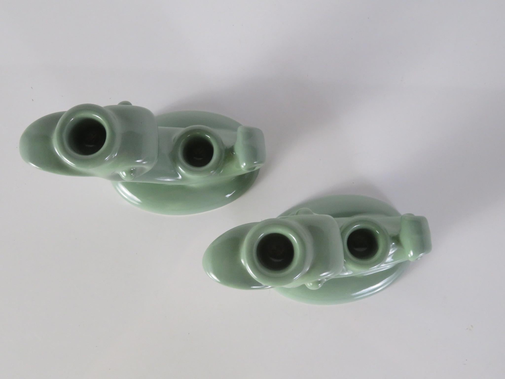 1940s Grouping Pair Candleholders & Center Piece Abingdon Pottery Flower Motif For Sale 2