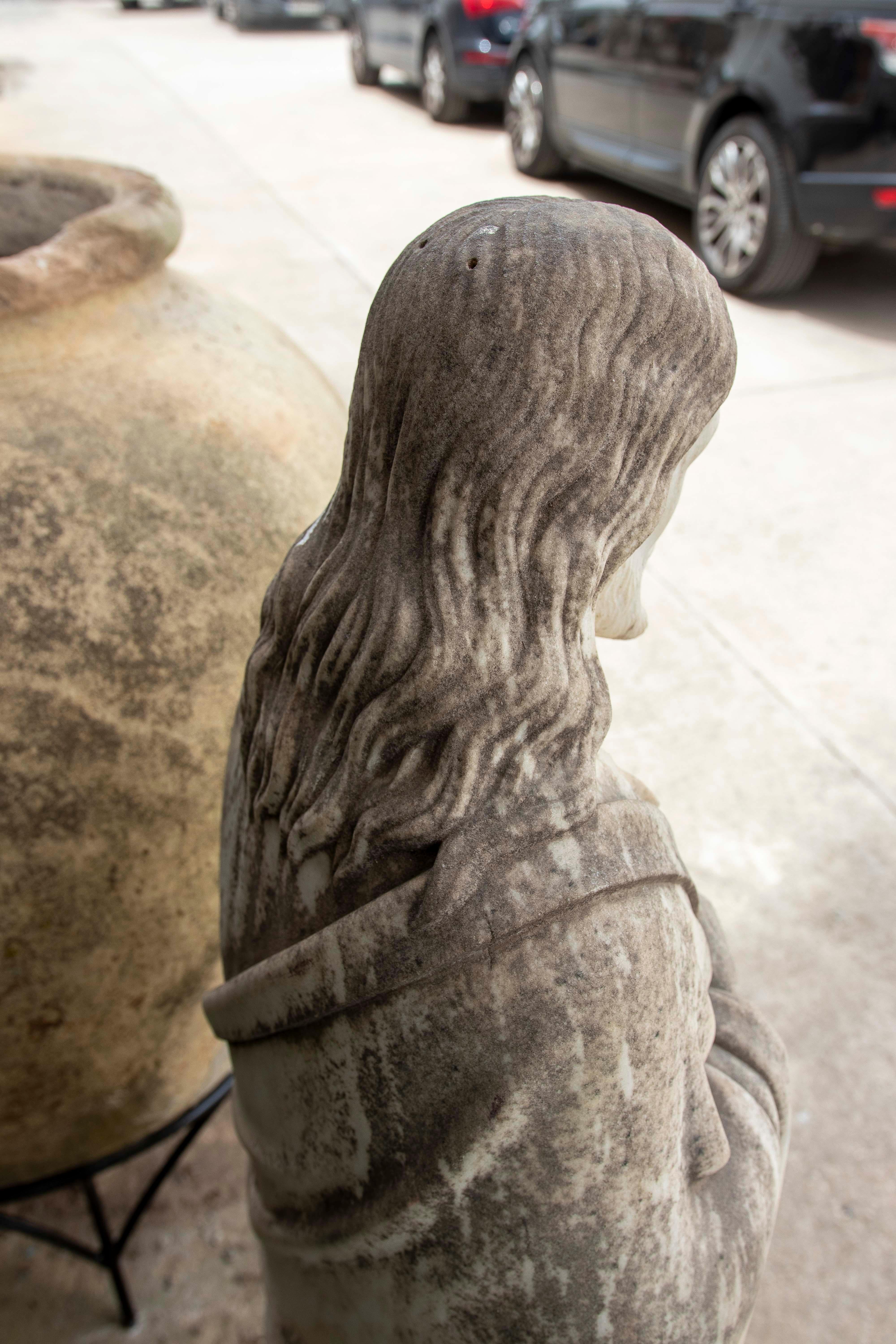 Scultura in marmo scolpita a mano degli anni '40 raffigurante Gesù Cristo del Sacro Cuore in vendita 7