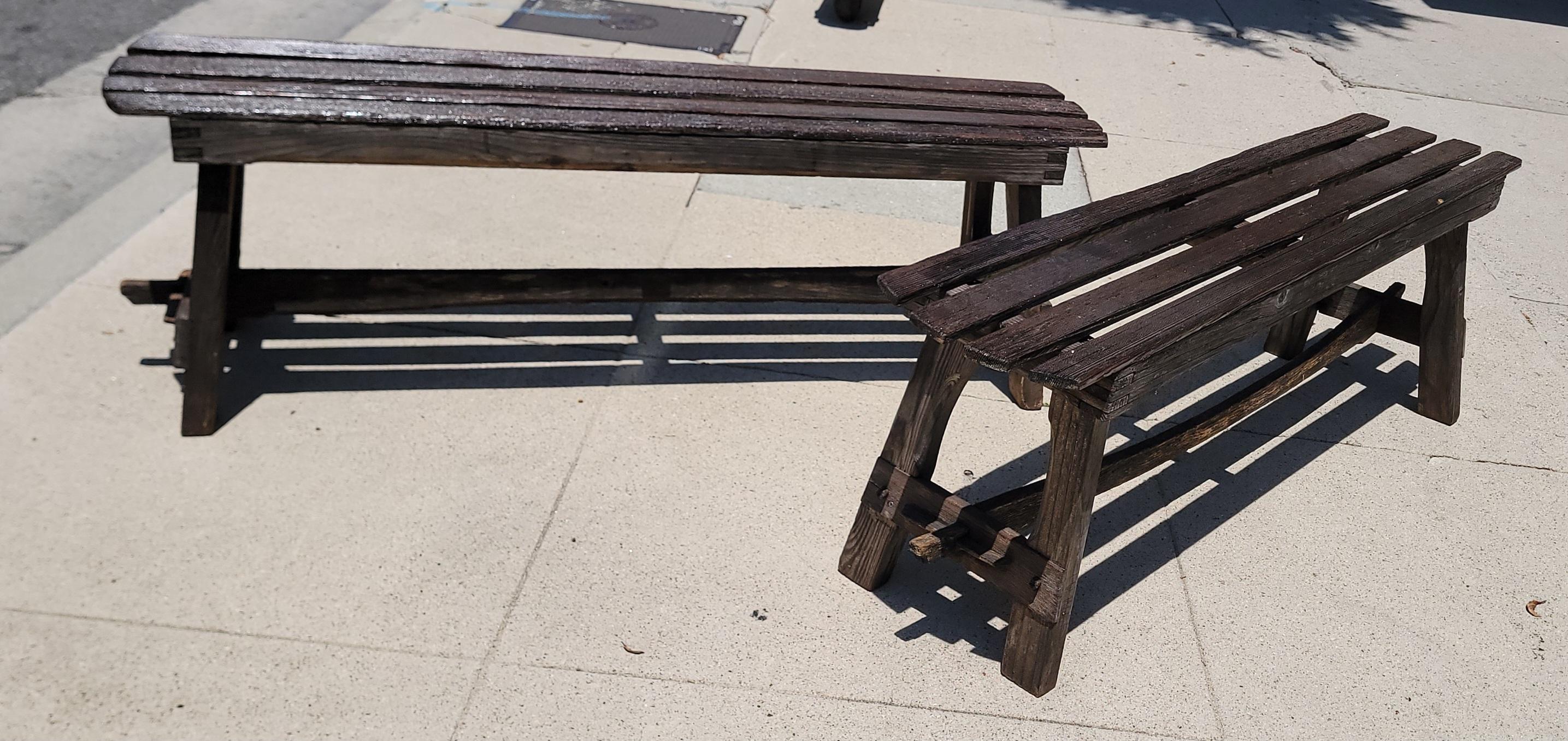 Bancs rustiques des années 1940, faits à la main, trouvés dans une maison de famille au Texas en vente 2