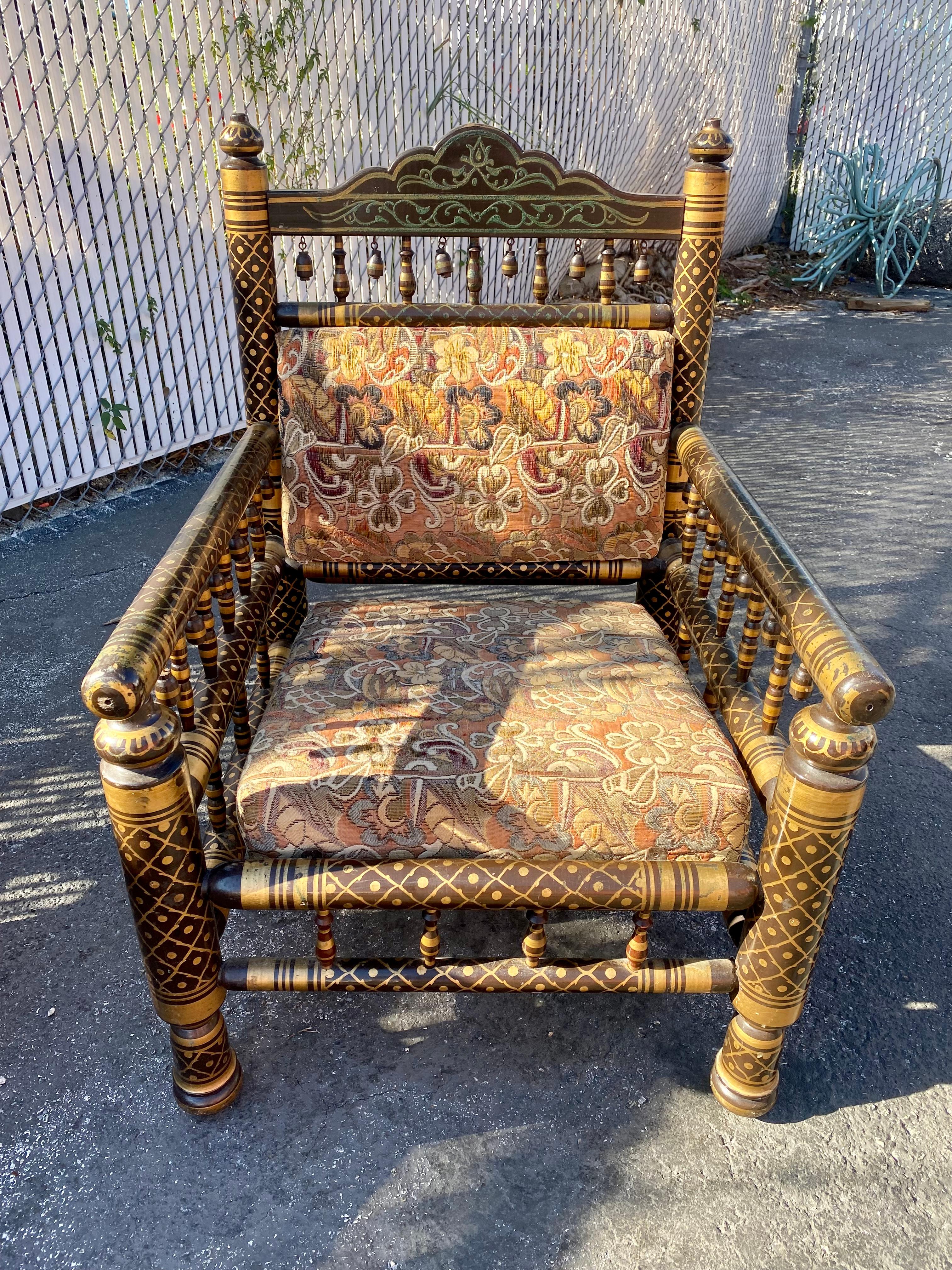 1930s Hand Painted Spindle Tassels Punjabi Floral Chinoiserie Style Sofa Chairs For Sale 2