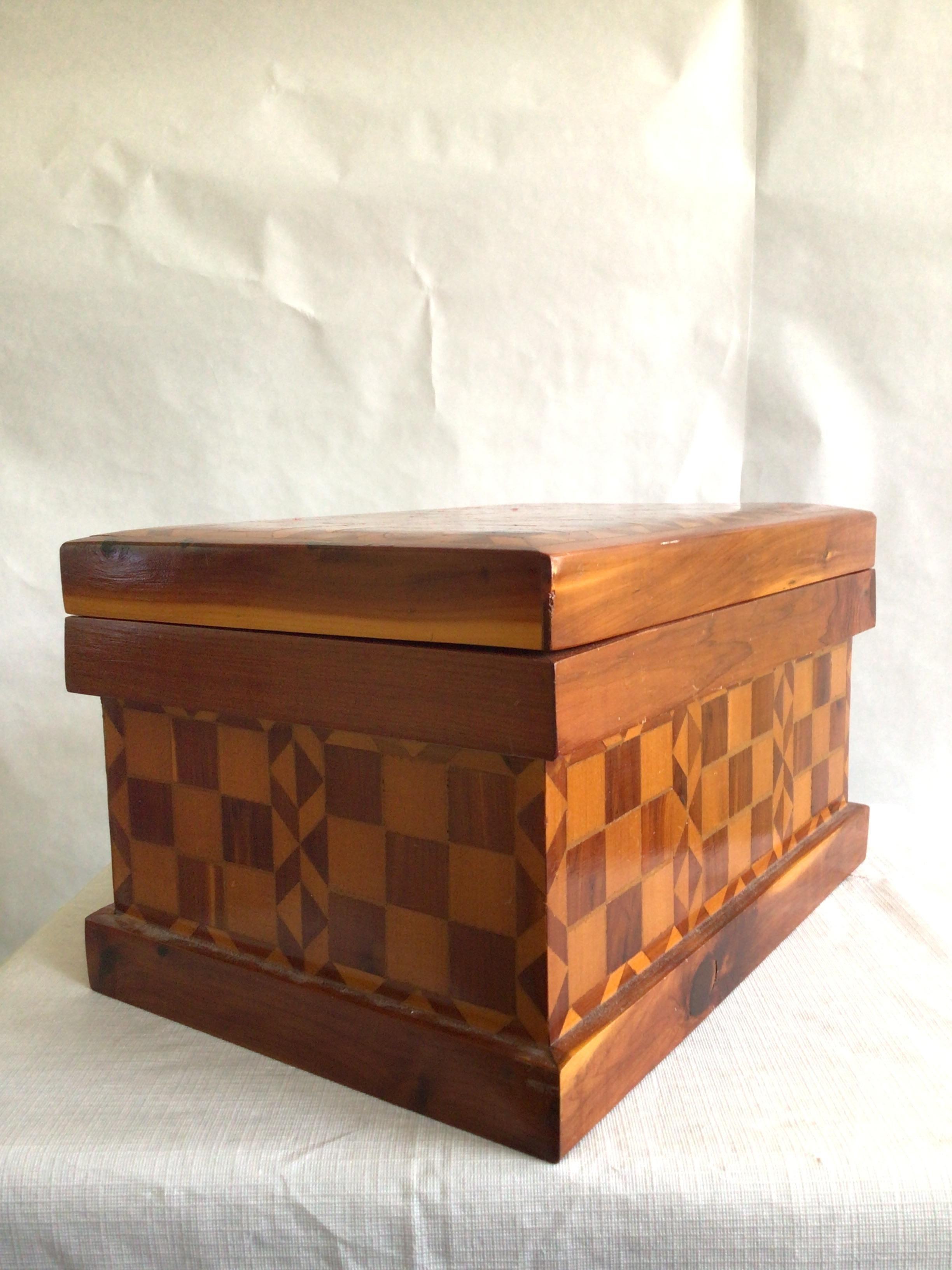 Hand-Crafted 1940s Handmade Folk Art Checkered Inlayed Box For Sale