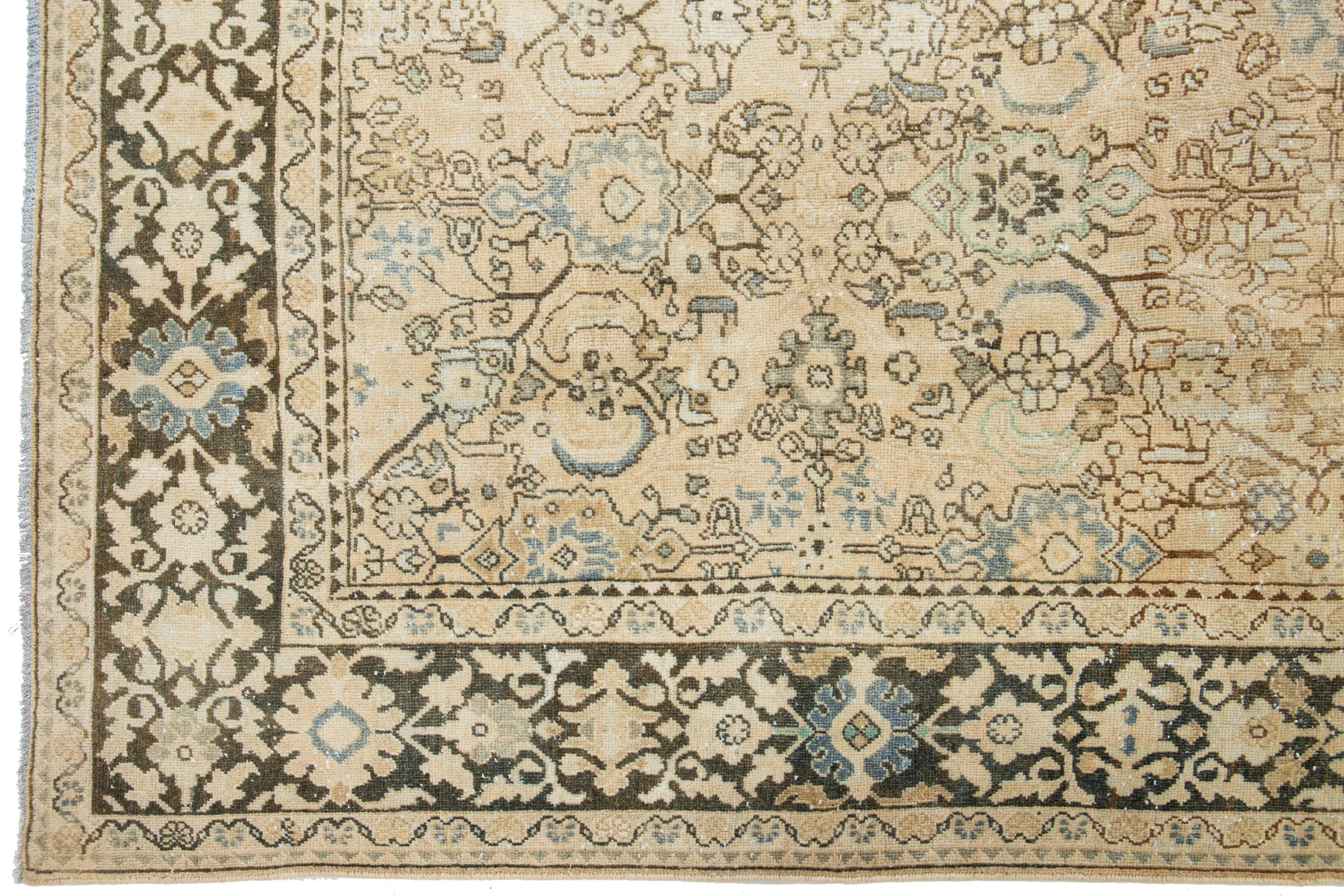 Handgefertigter persischer Mahal-Wollteppich aus den 1940er Jahren mit floralem Allover-Motiv (Handgeknüpft) im Angebot