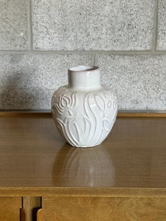 Vaso Harald Östergren del 1940 per Upsala Ekeby, Svezia