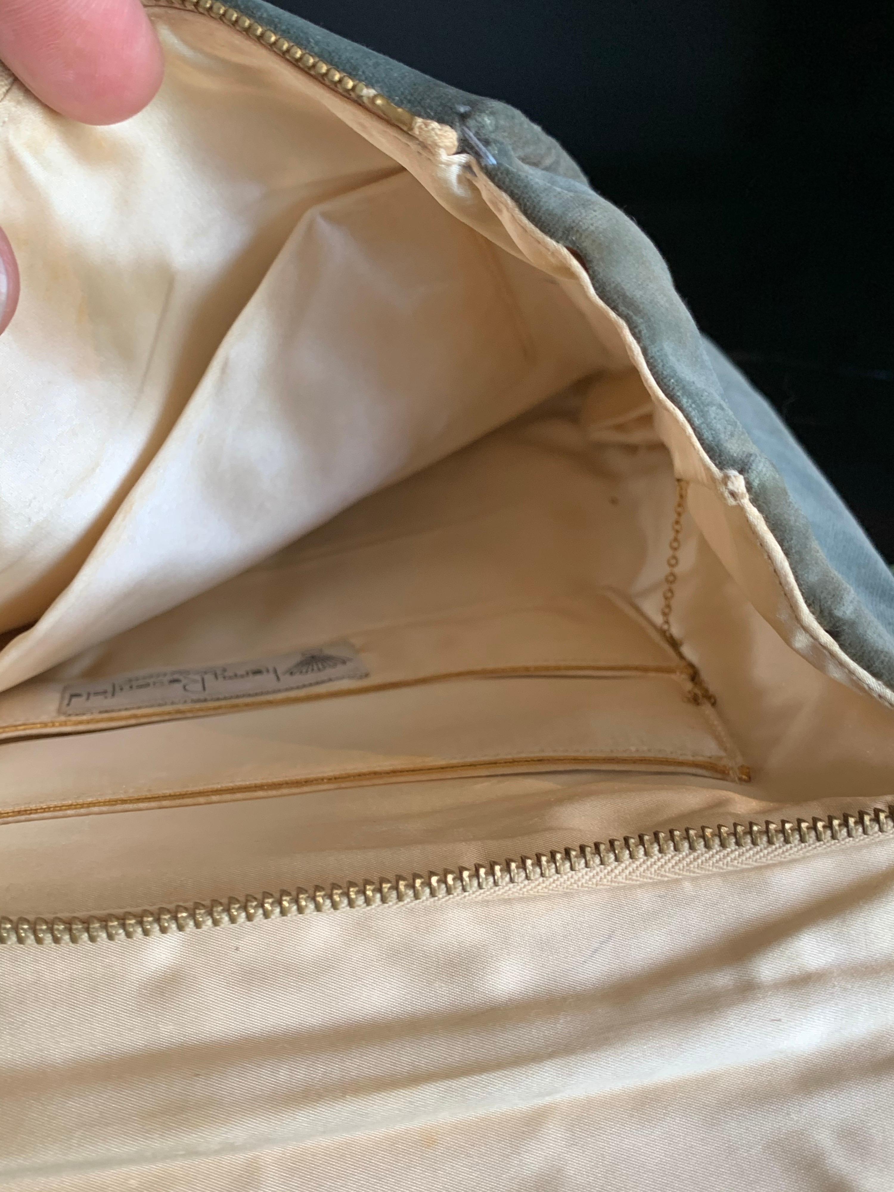 1940s Harry Rosenfeld Sage Velvet Envelope Clutch W/ Beaded & Embroidered Flap For Sale 3