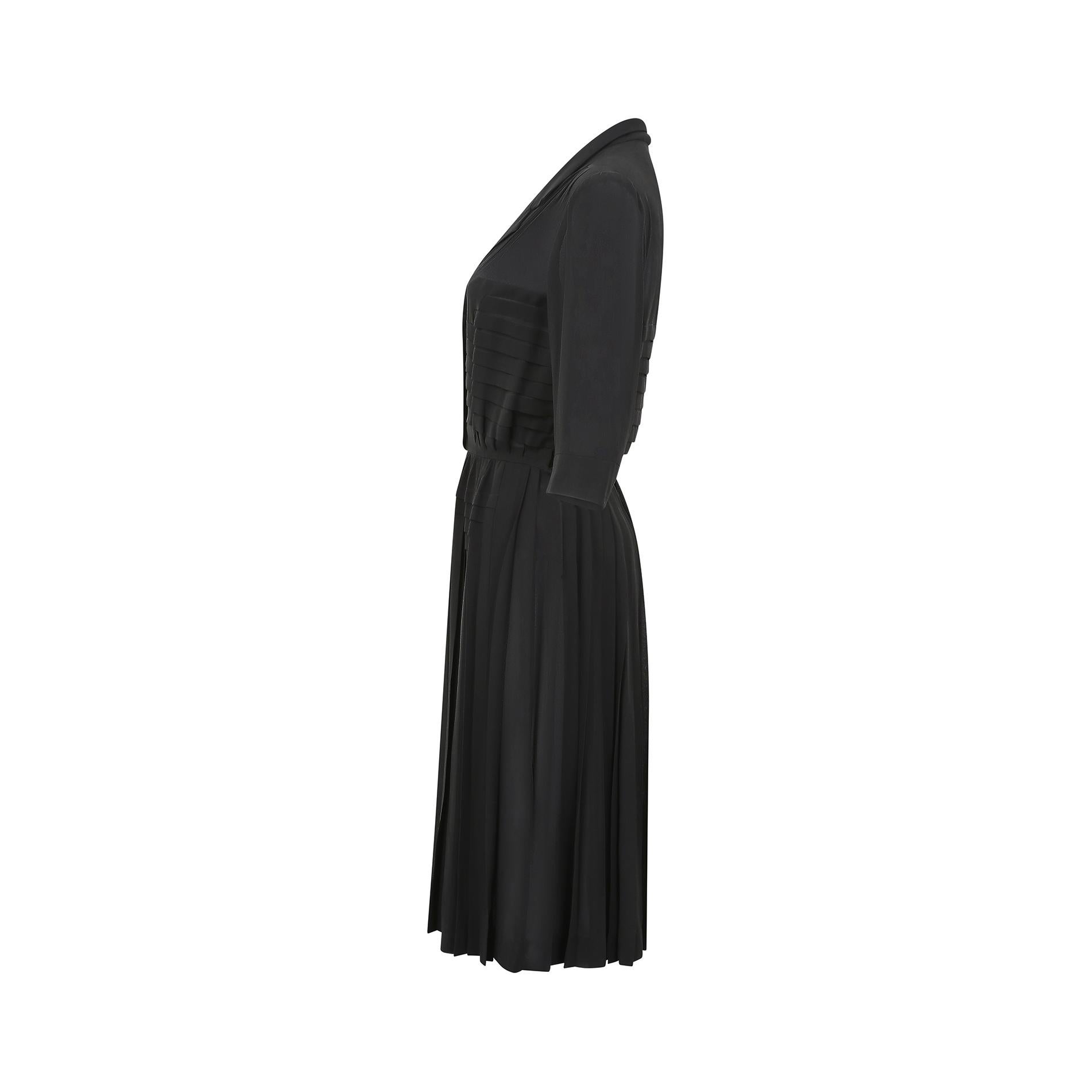 1940s Haute Couture Black Silk Dress In Excellent Condition For Sale In London, GB