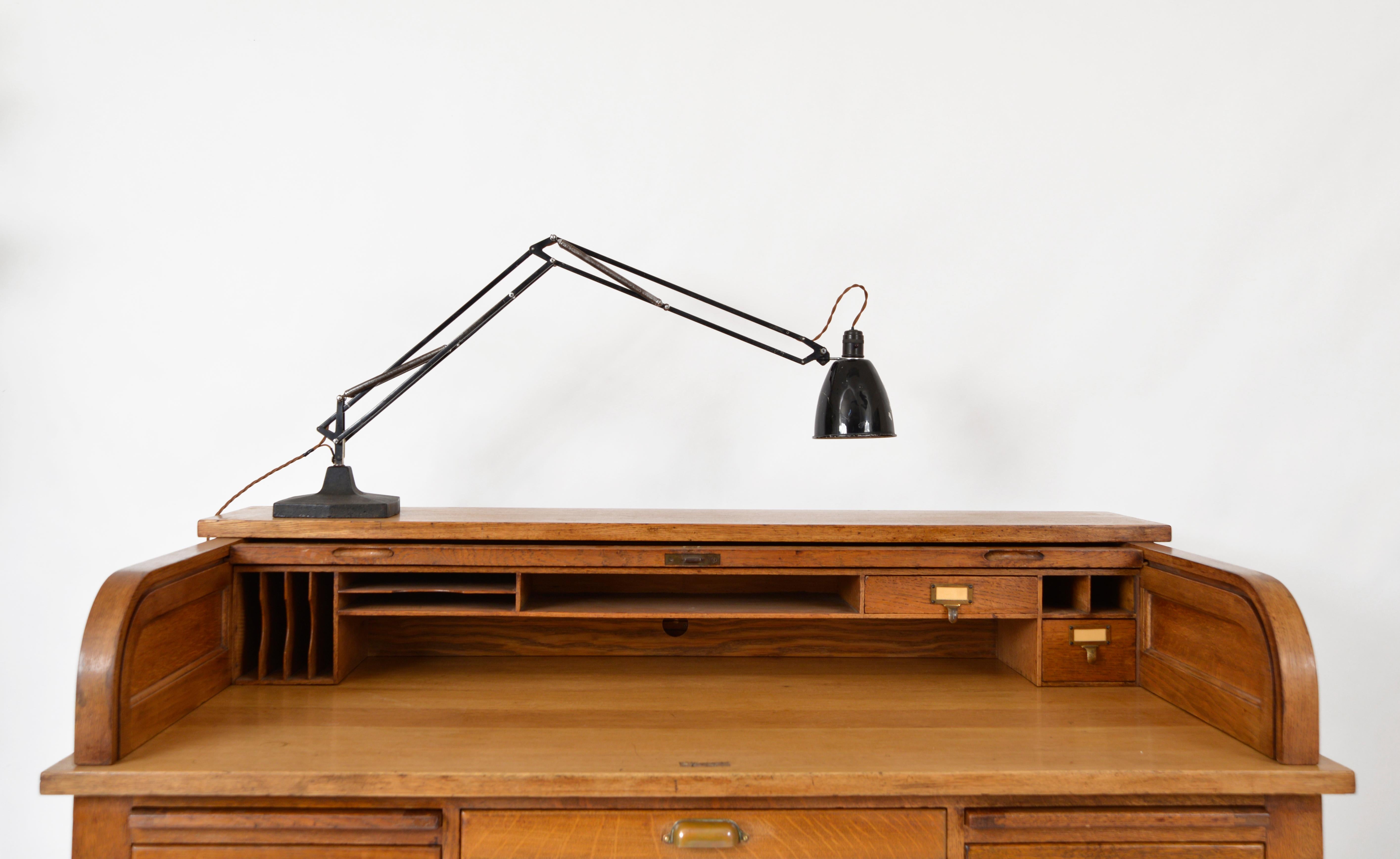 British 1940s Herbert Terry Anglepoise Draughtsman's Task Desk Lamp No 1209 Industrial For Sale