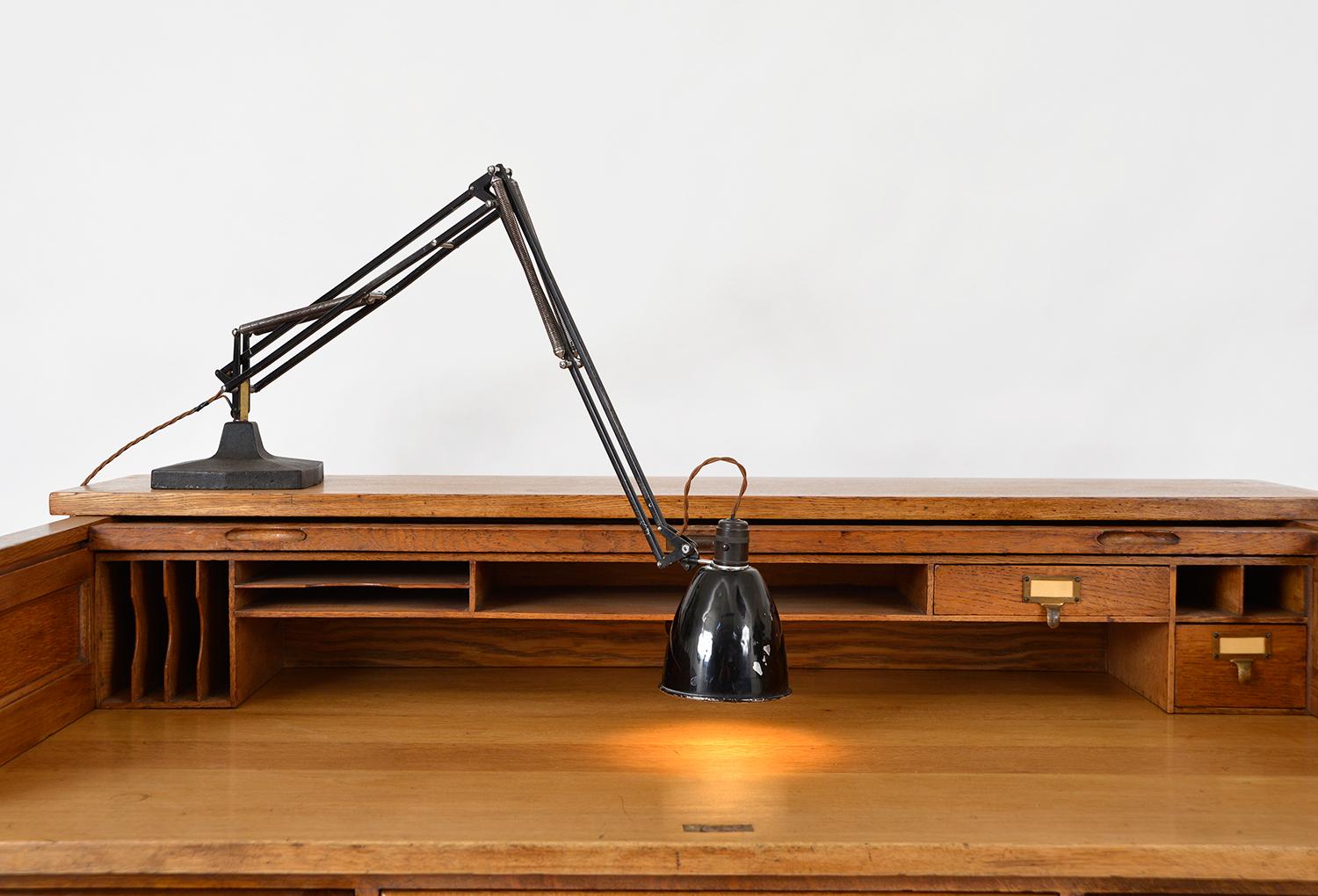 Mid-20th Century 1940s Herbert Terry Anglepoise Draughtsman's Task Desk Lamp No 1209 Industrial For Sale