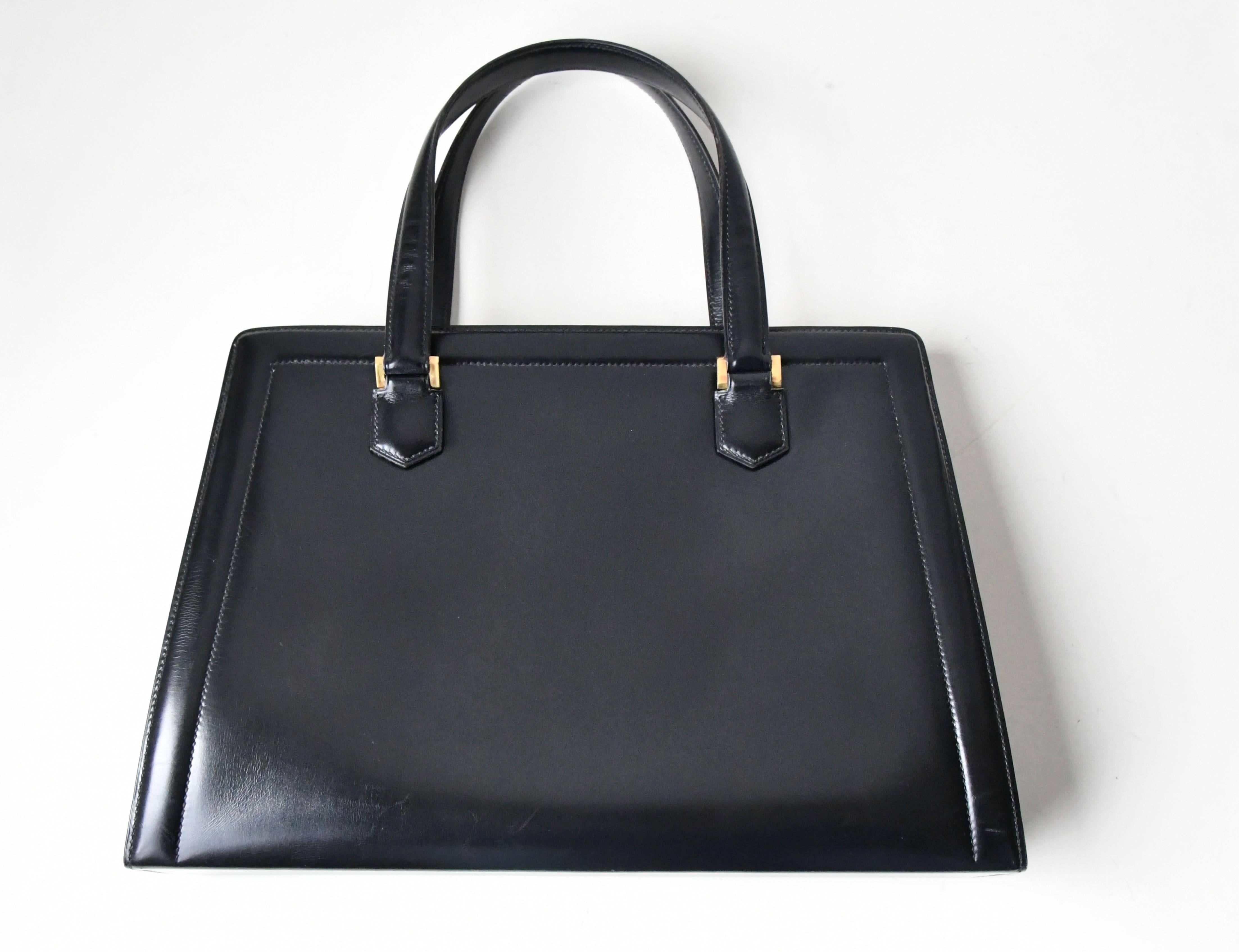 Hermes Black Bag, 1940s In Excellent Condition For Sale In Litchfield County, CT