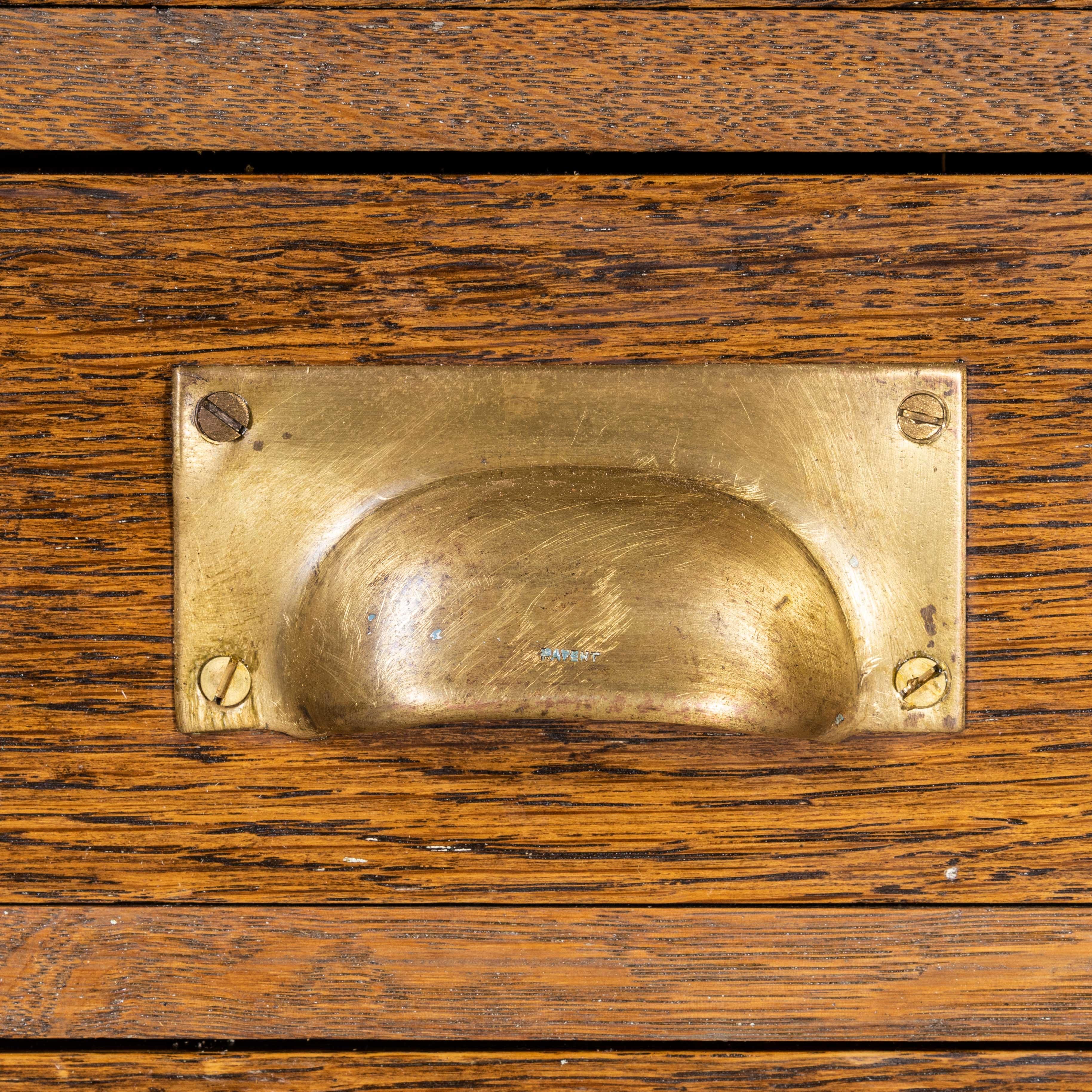 1940's High Quality English Oak Museum Display Cabinet, 12 Drawers, '2152.1' 6