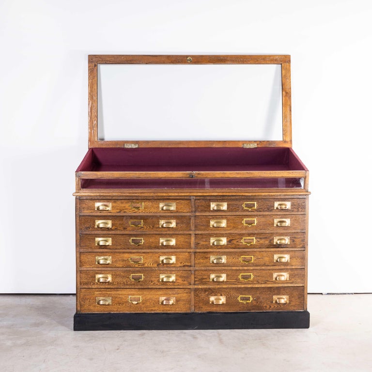 1940's High Quality English Oak Museum Display 12 Drawers
