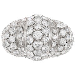 1940er Jahre Ring mit hoher Fassung und Diamanten