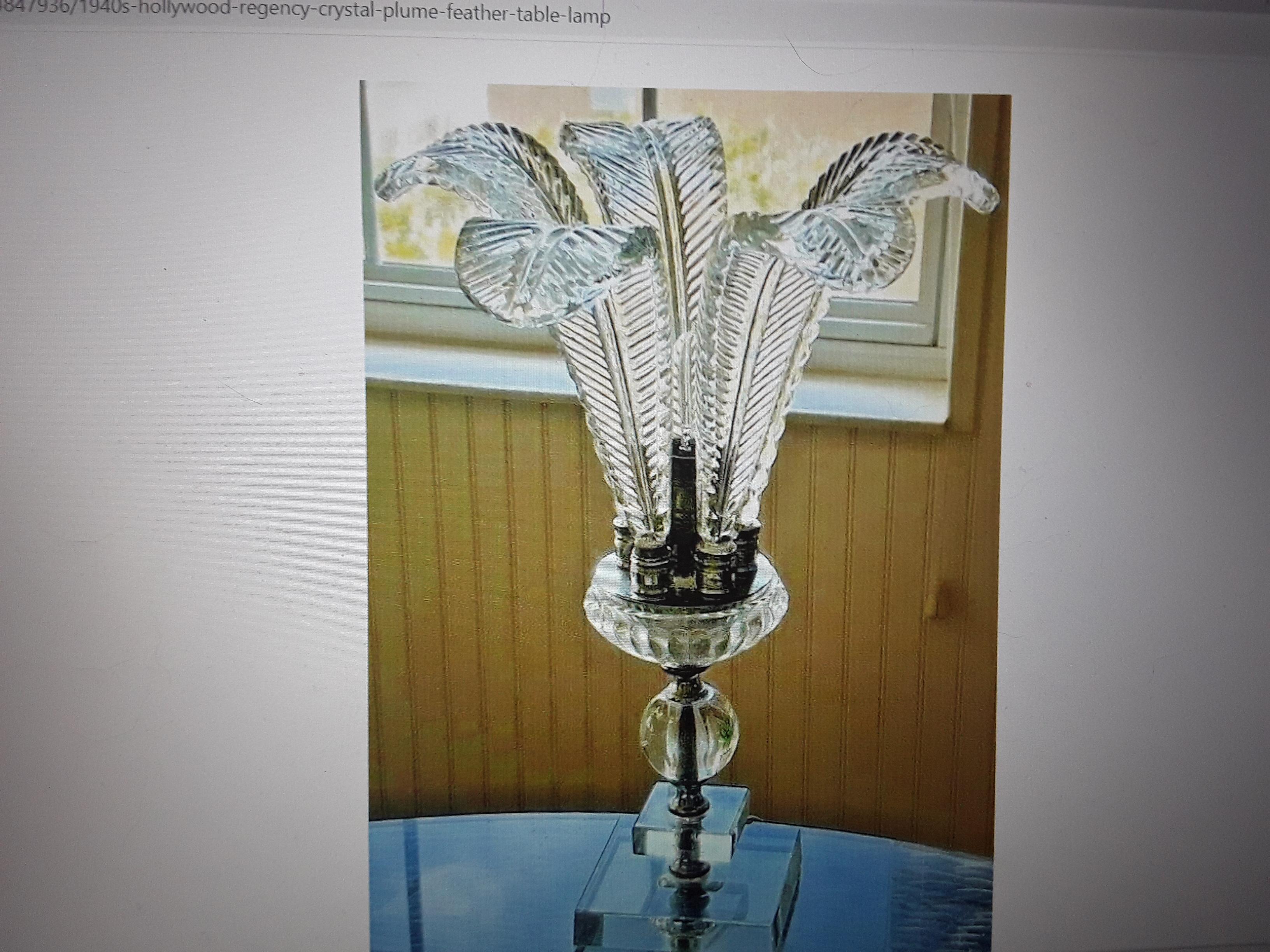 1940's Hollywood Regency Crystal Plume Feather Table Lamp. Beautiful collectable In Good Condition For Sale In Opa Locka, FL