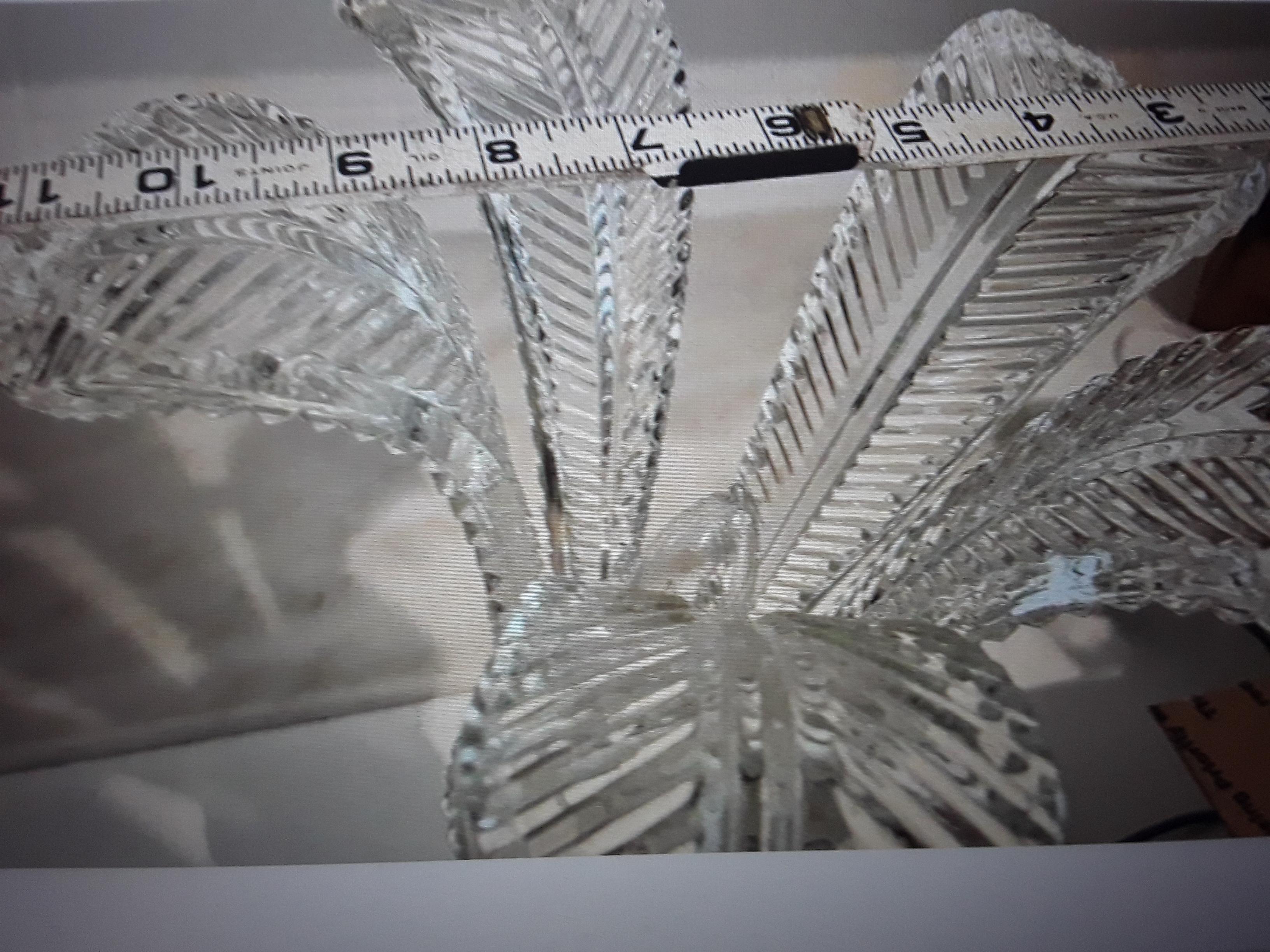 1940's Hollywood Regency Crystal Plume Feather Table Lamp. Beautiful collectable For Sale 2