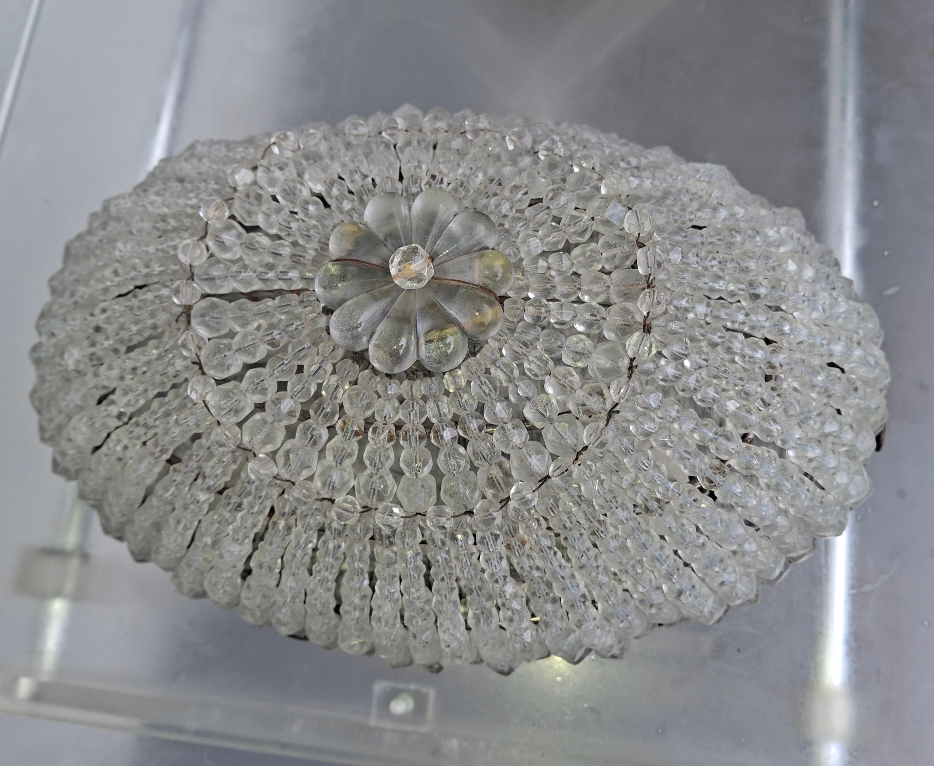 1940s Hollywood Regency Large Cut Crystal Beaded Dome Wall Sconce For Sale 6