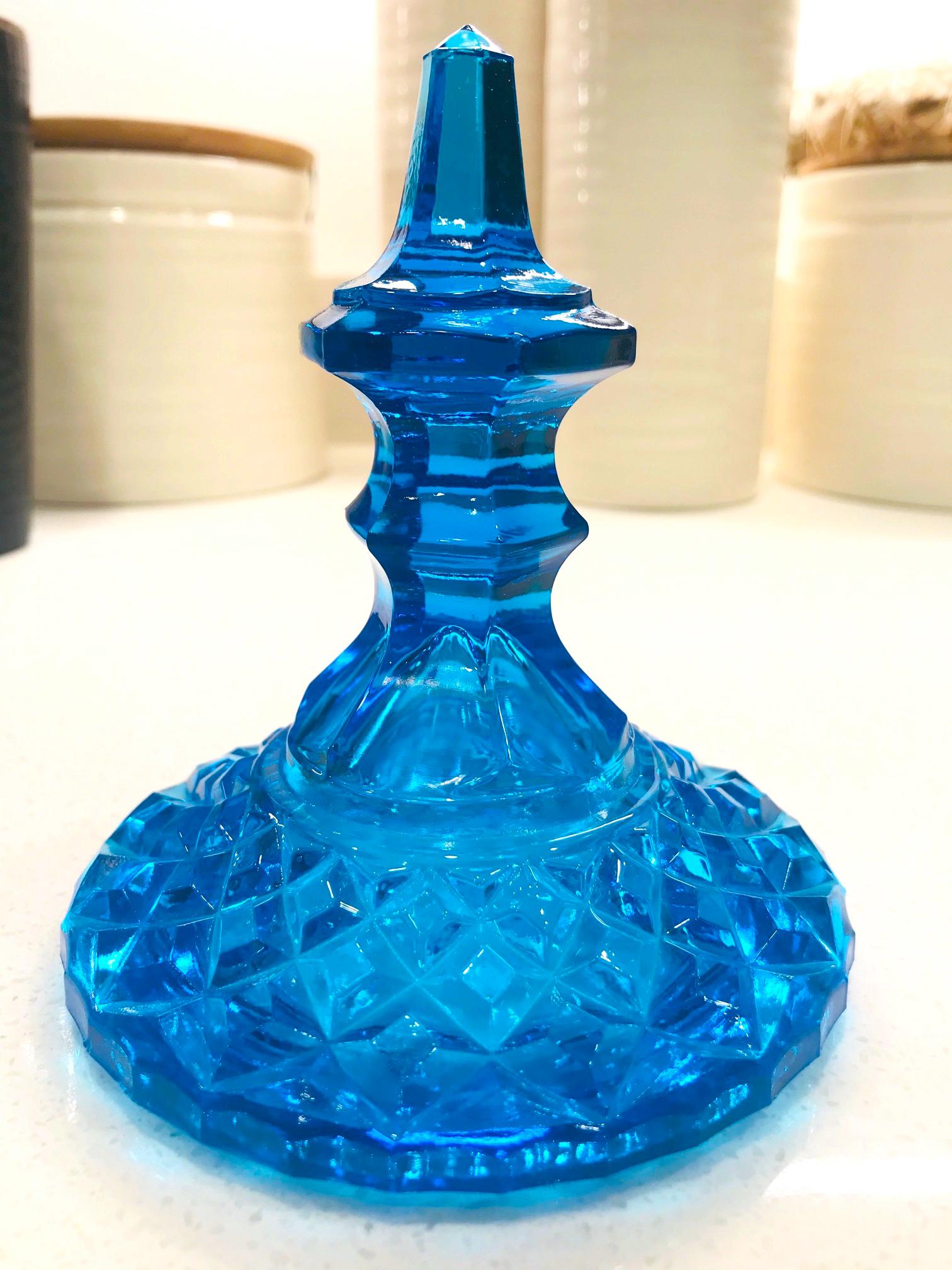 1940s Hollywood Regency Lidded Vase Jar in Vibrant Aqua Faceted Glass 6