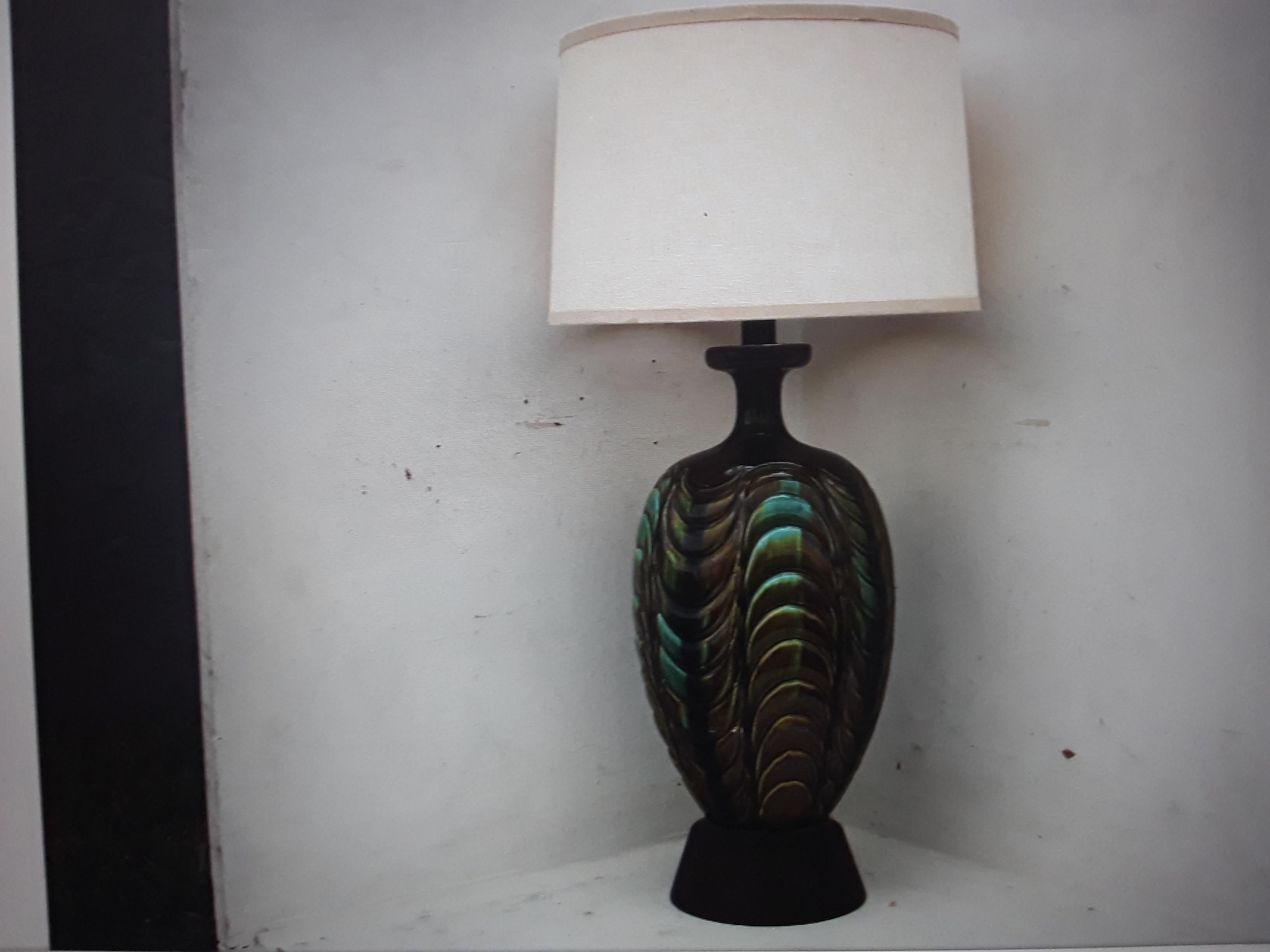 American 1940's Hollywood Regency Multi Color Earth Tones Glazed Table Lamp With Shade For Sale