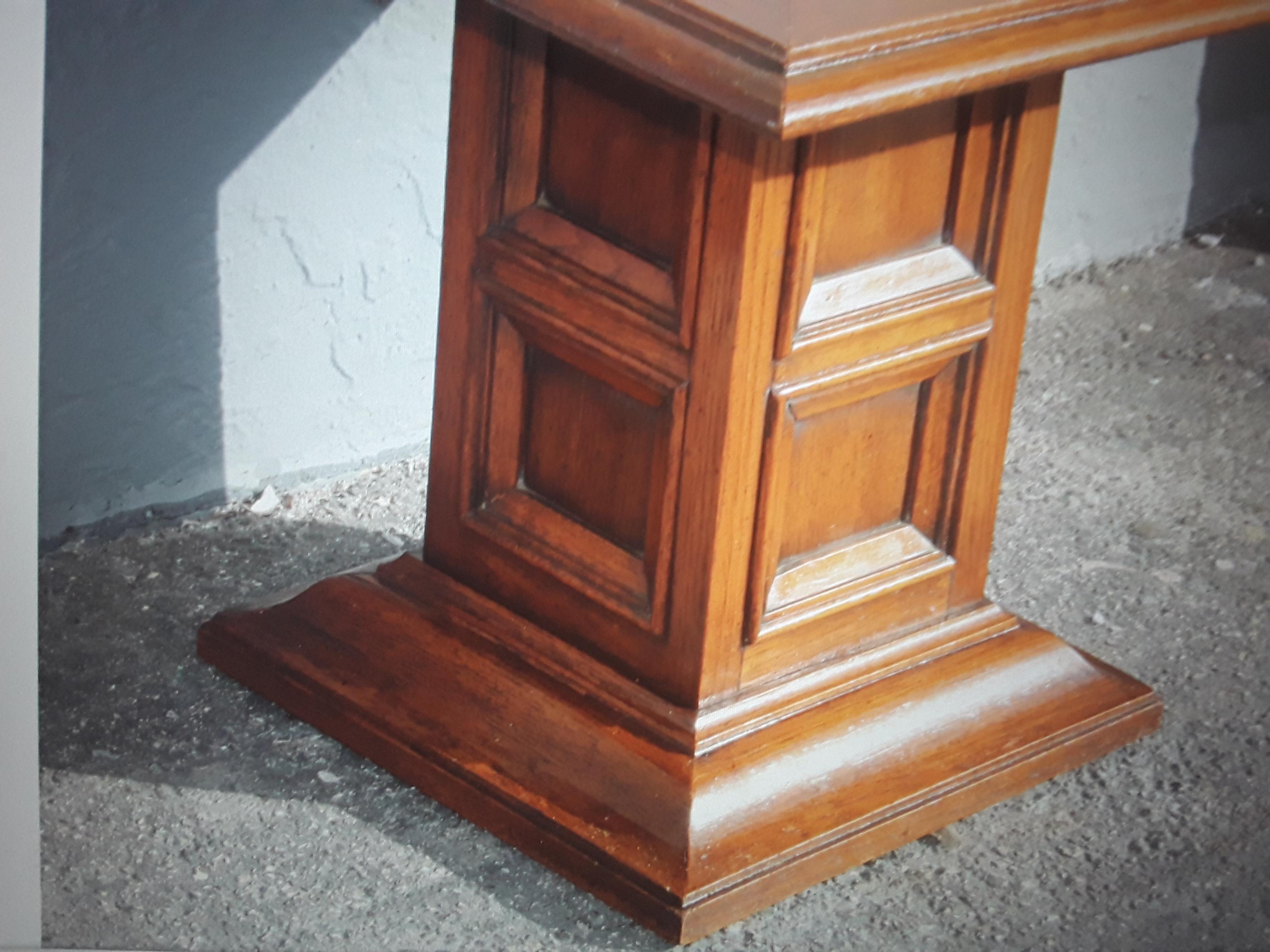 1940's Hollywood Regency Highly Carved Wood with Slate Stone Top Accent/ Side Table. Highly decorative table.