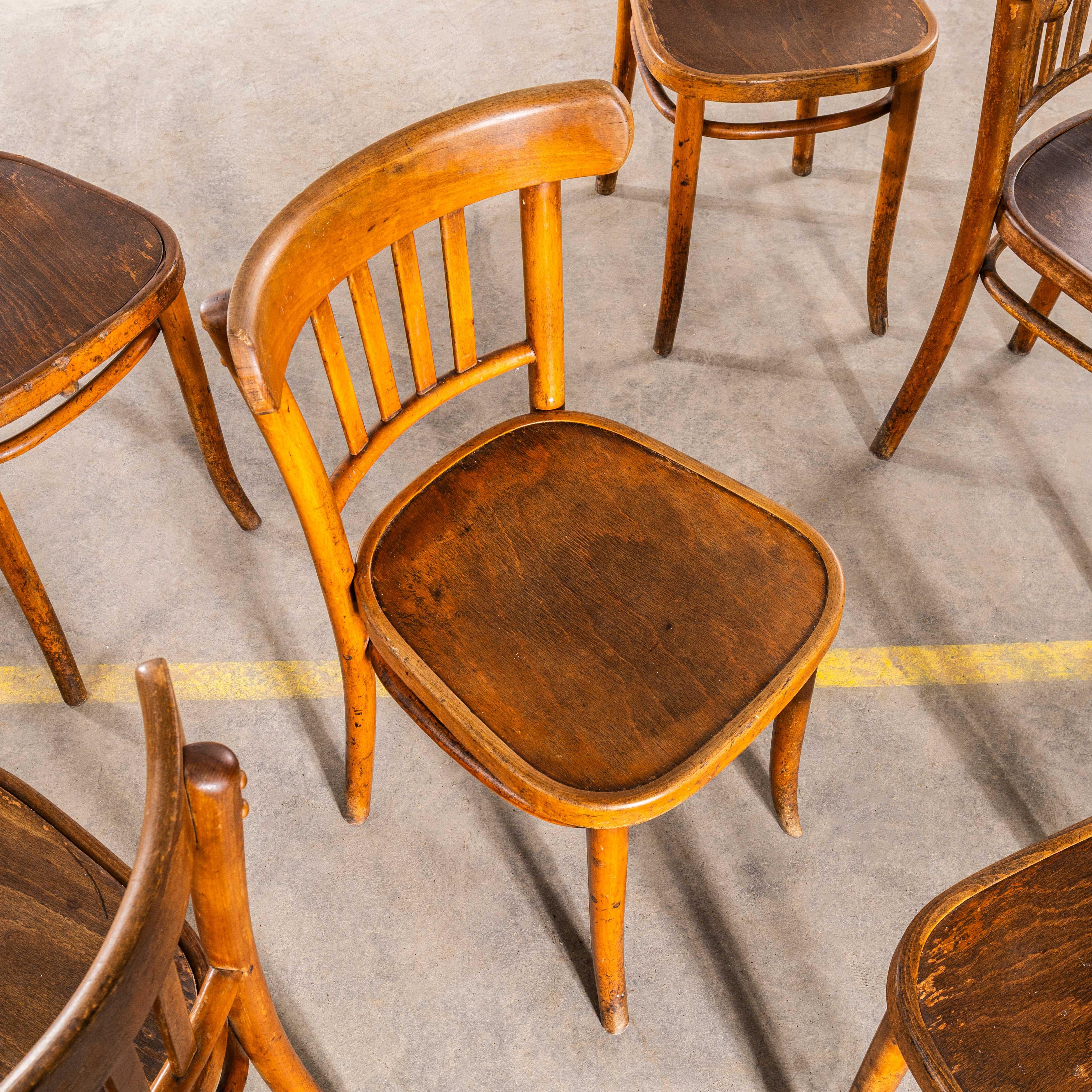 Sedie da pranzo in legno di Oak Oak del 1940 - Set di sei sedie In condizioni buone in vendita a Hook, Hampshire
