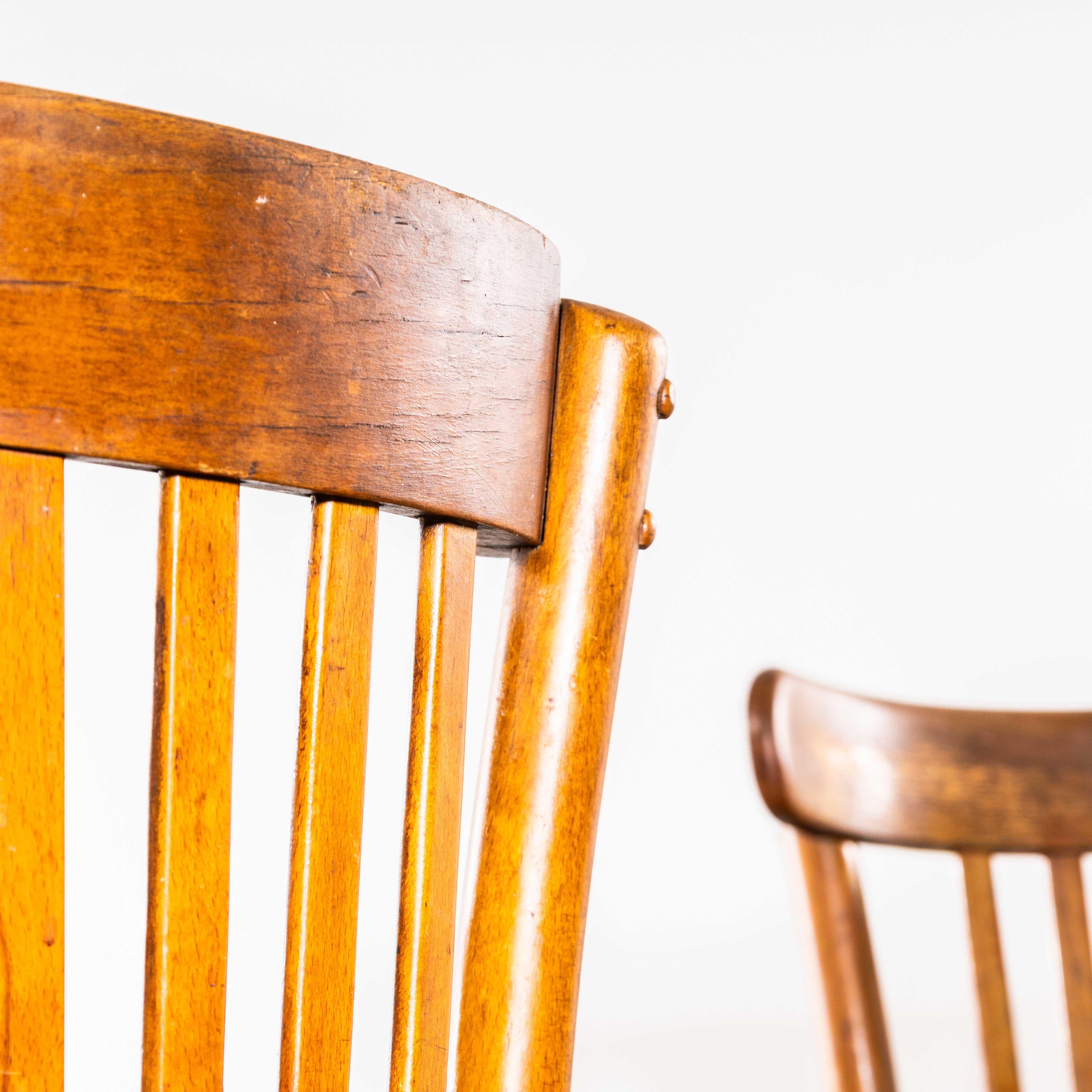 Metà XX secolo Sedie da pranzo in legno di Oak Oak del 1940 - Set di sei sedie in vendita