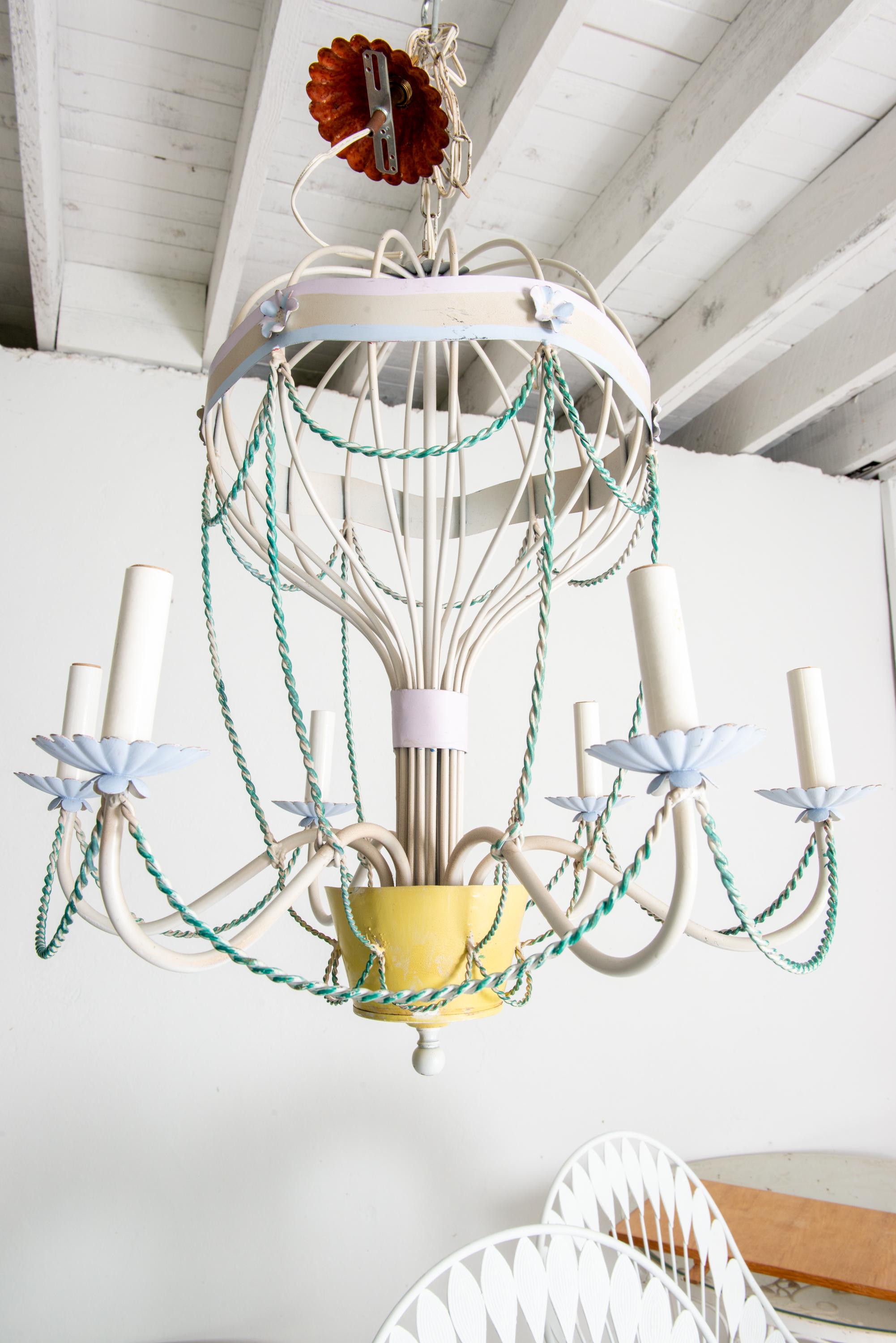 1940er Heißluftballon-Kronleuchter (Mitte des 20. Jahrhunderts) im Angebot