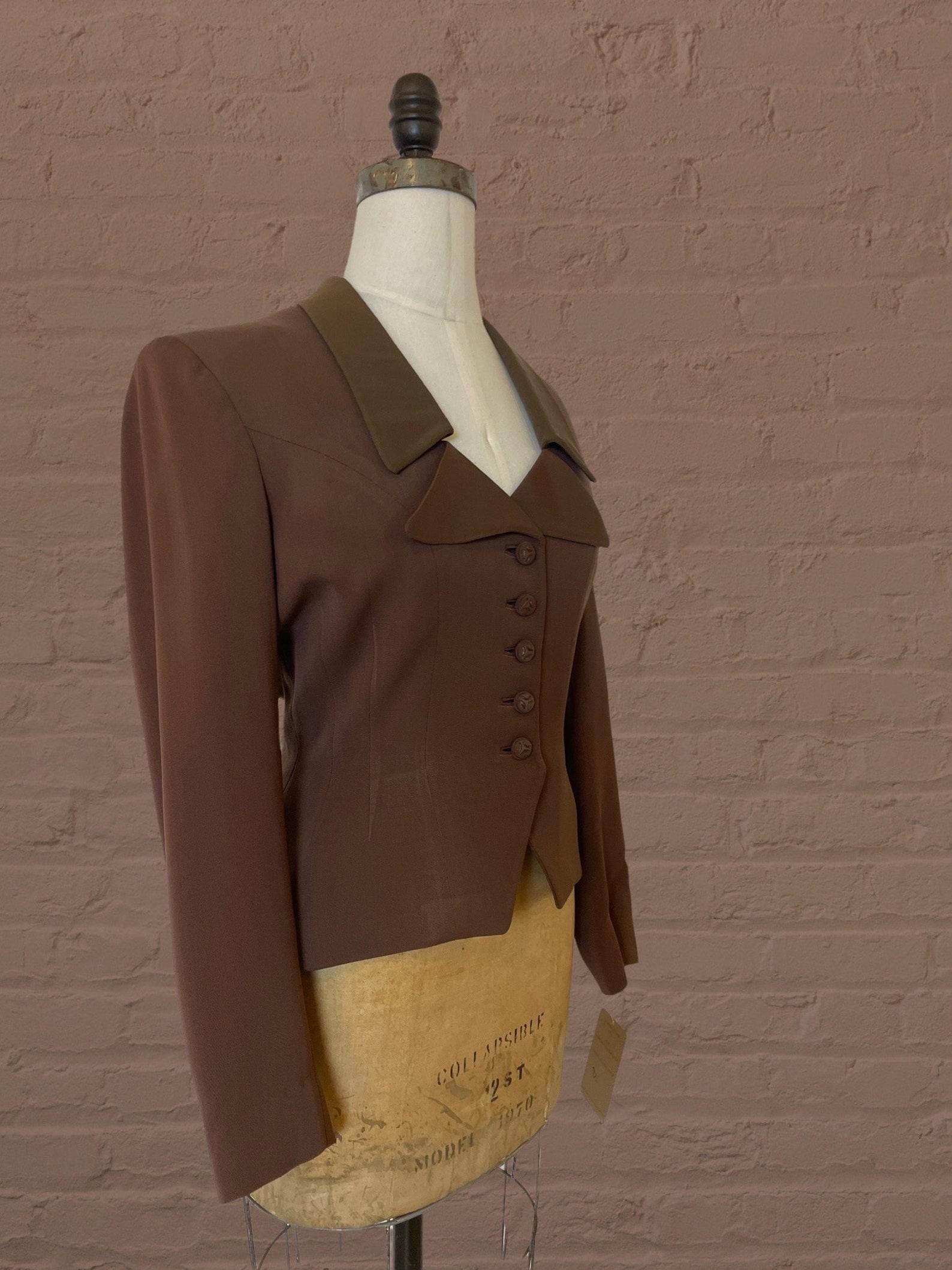 1940s House of Erdrich Brown Jacket In Fair Condition For Sale In Brooklyn, NY
