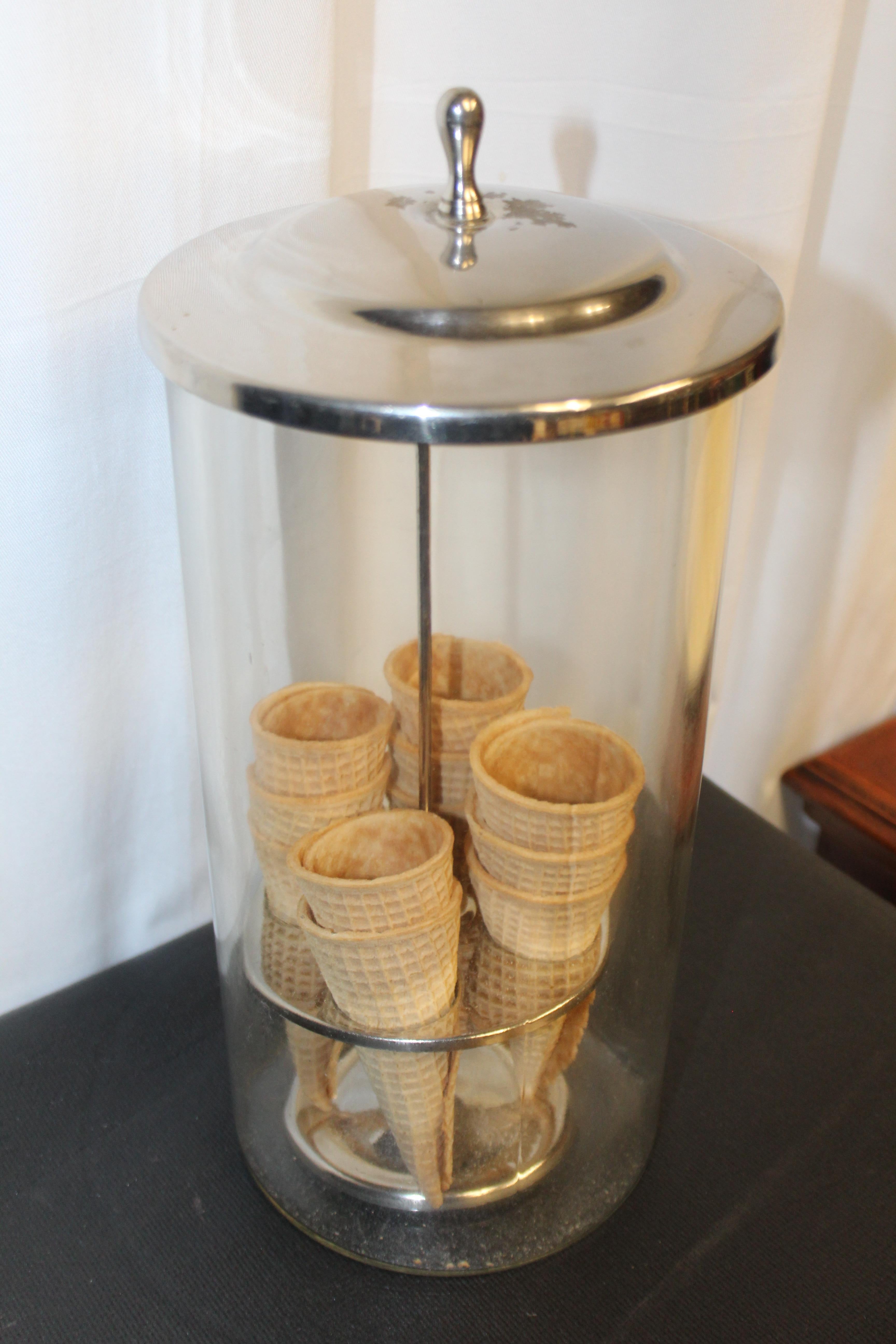 1940s Ice Cream Cone Glass Dispenser / Holder For Sale 4
