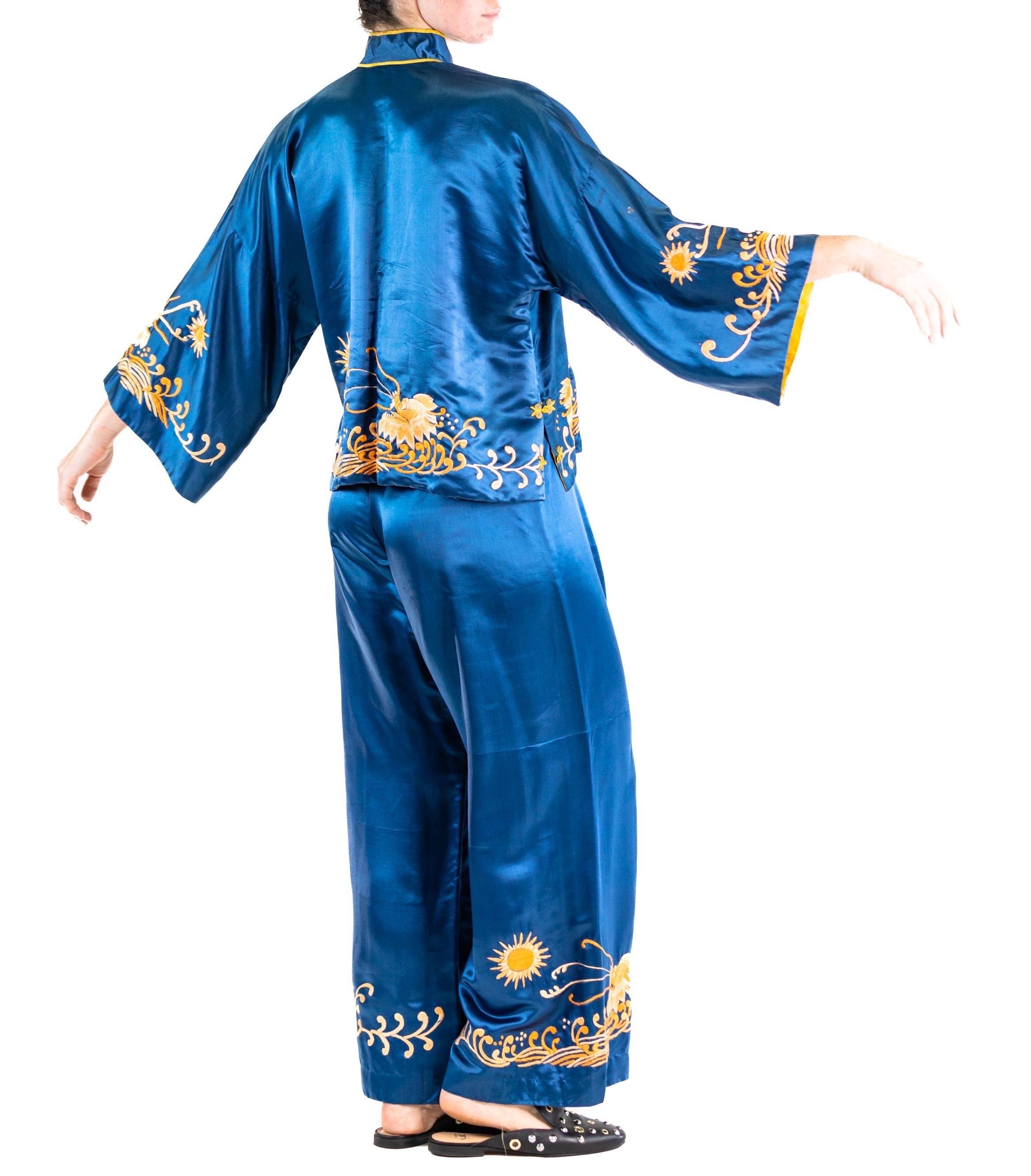 1940S Indigo Blue Hand Embroidered Silk Satin Chinese Sun Dragon Jacket For Sale 3