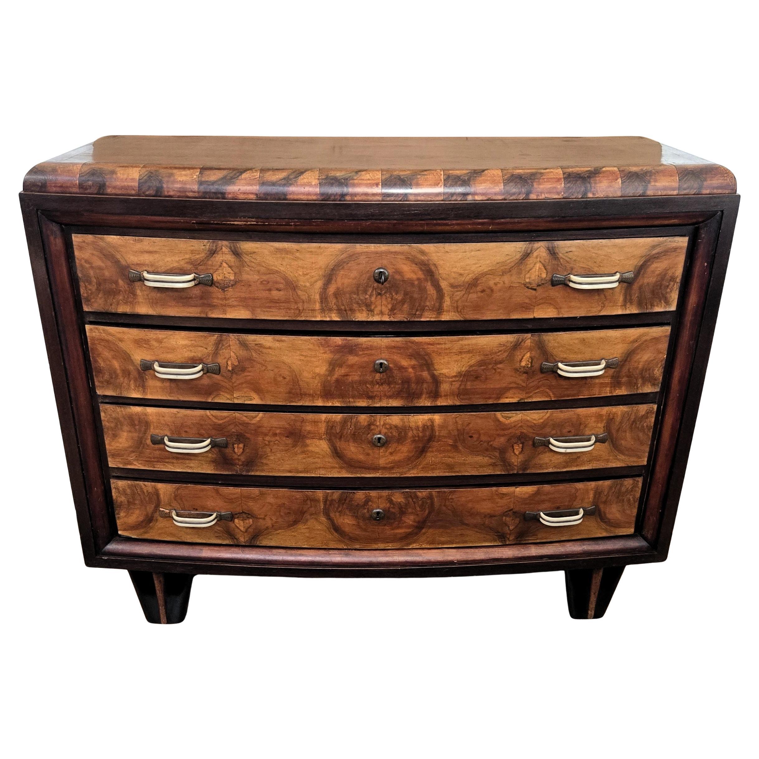 Cassettiera Credenza Art Deco in legno di radica e bronzo degli anni '40
