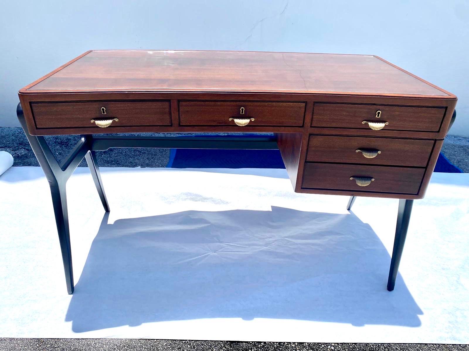 1940's Italian Art Deco Curved Desk In Good Condition In East Hampton, NY