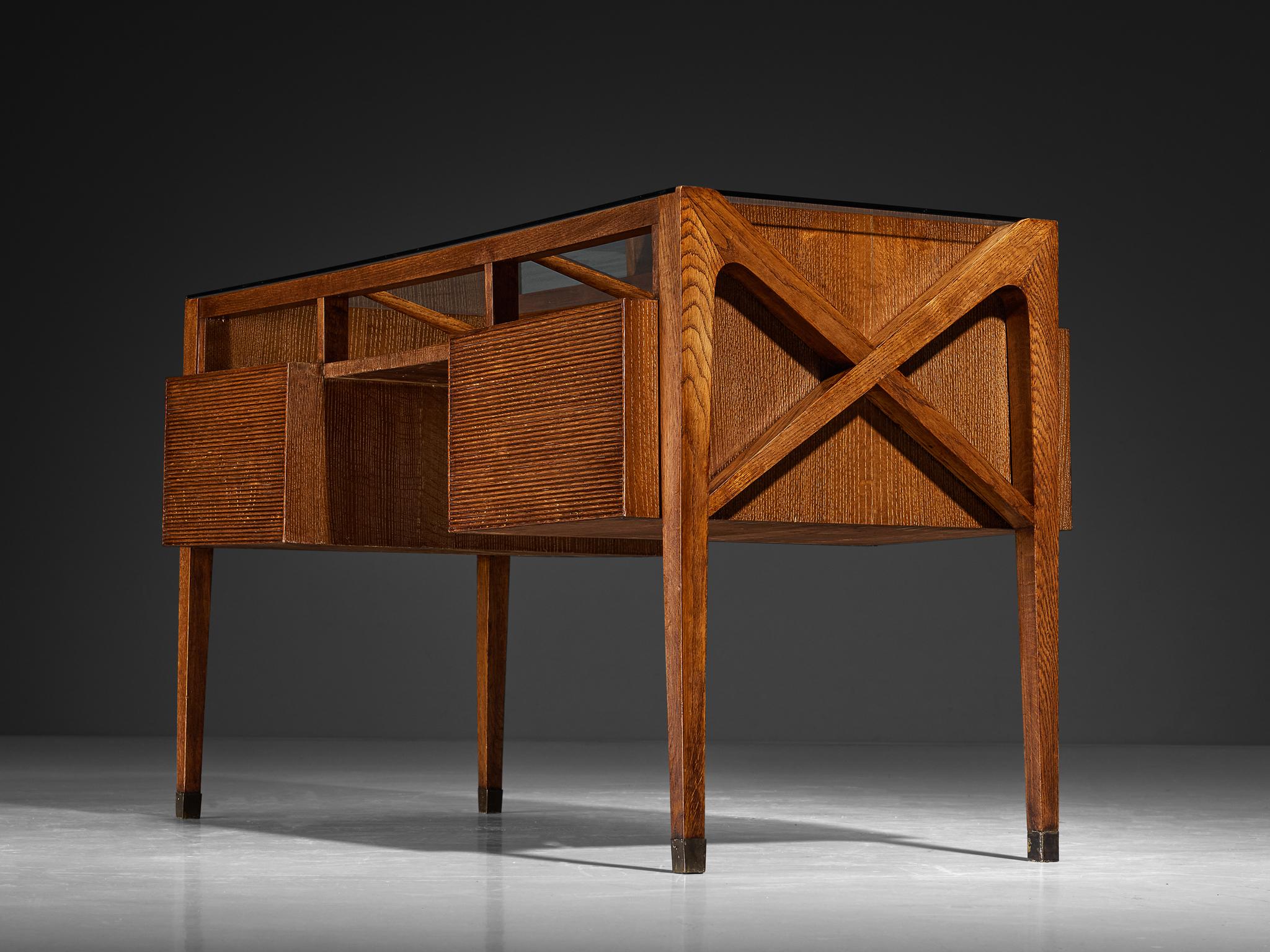 1940s Italian Art Deco Desk with Grissinato Carvings in Oak Brass Glass For Sale 2