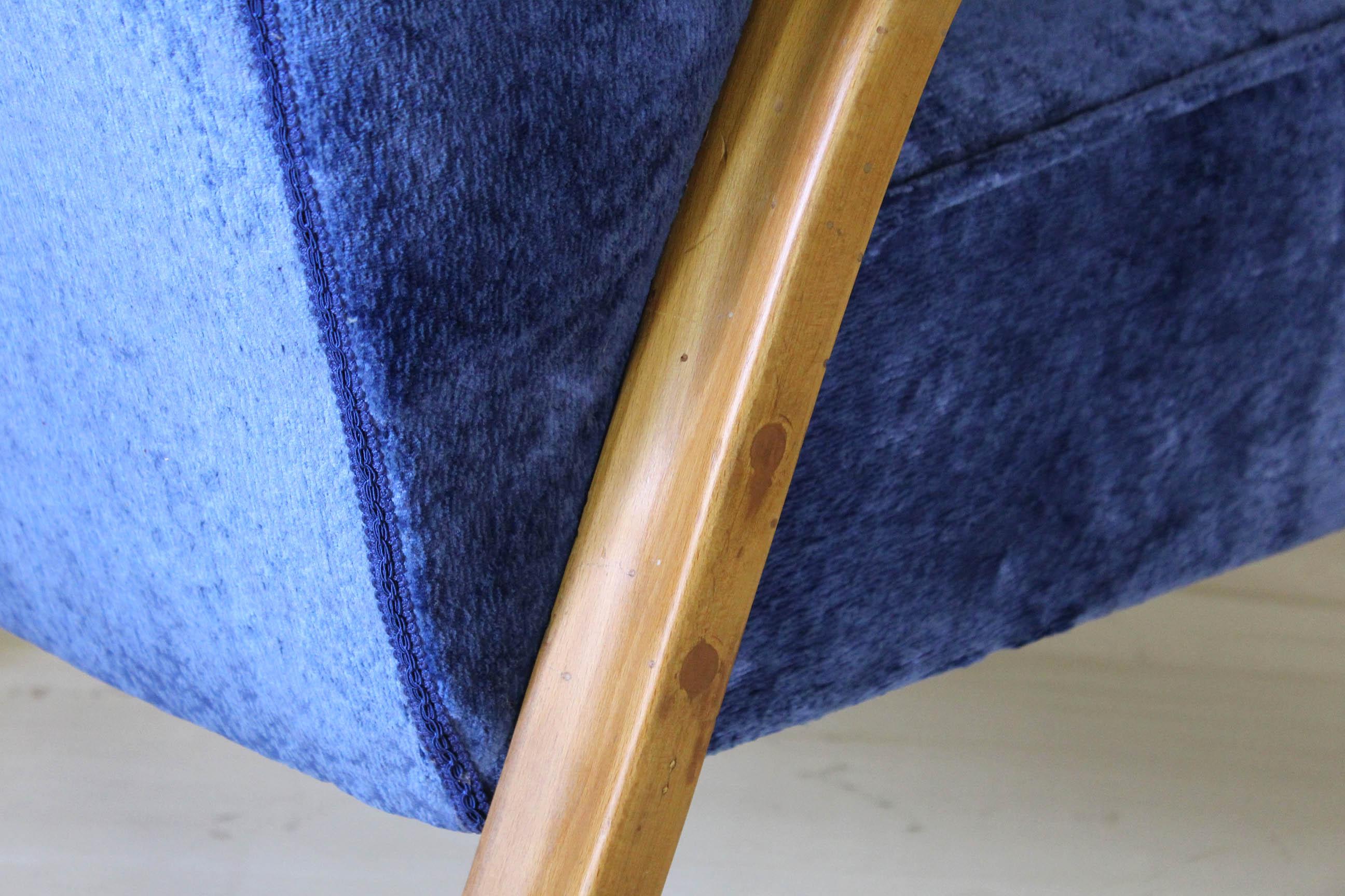 Velours Fauteuil bleu de style Art Dco, France, annes 1930 en vente