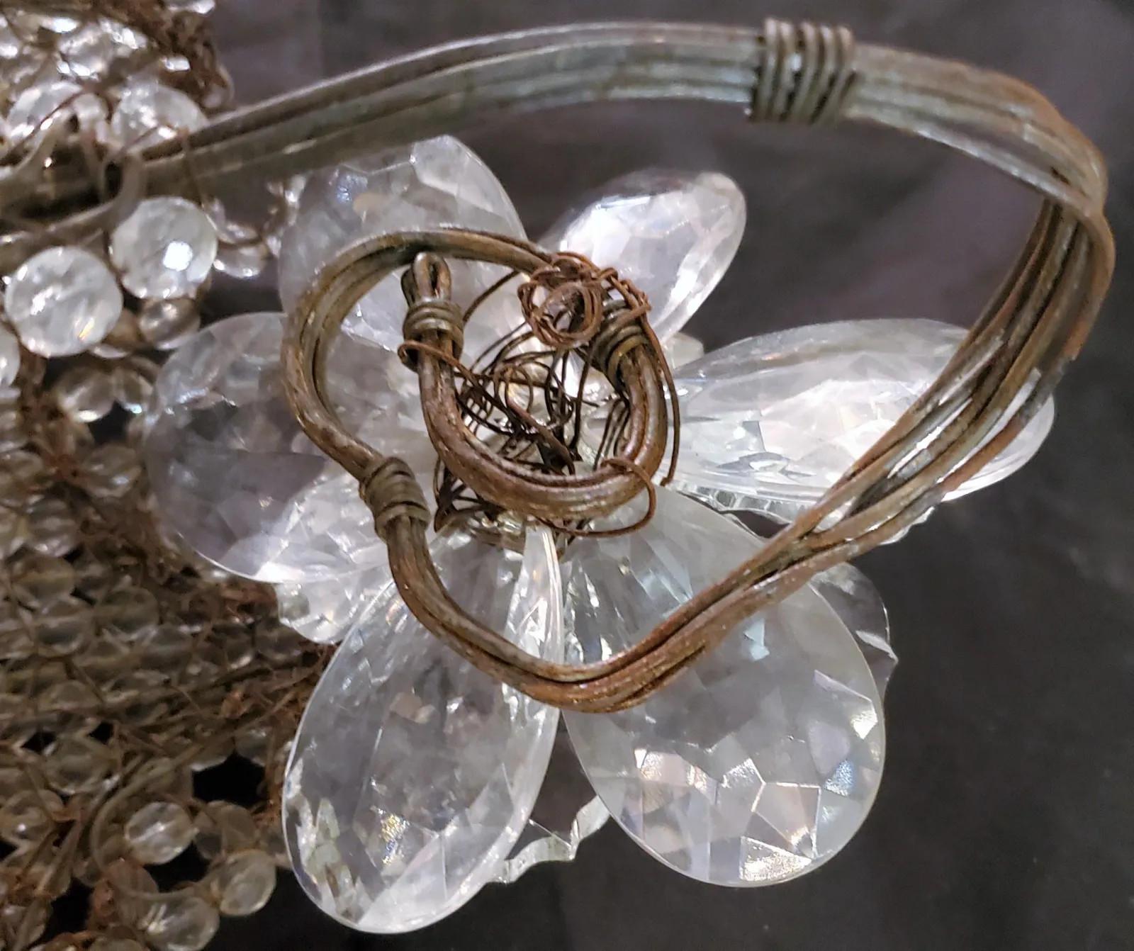 Paire d'appliques italiennes en cristal perlé des années 1940 en vente 1
