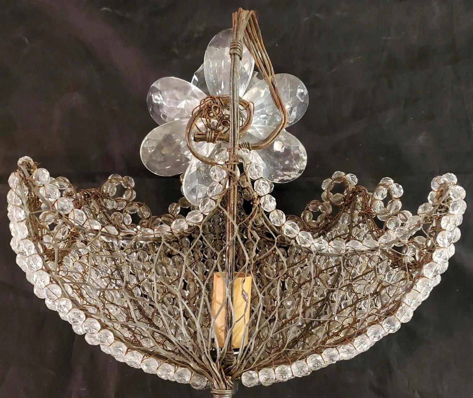 Paire d'appliques italiennes en cristal perlé des années 1940 en vente 2