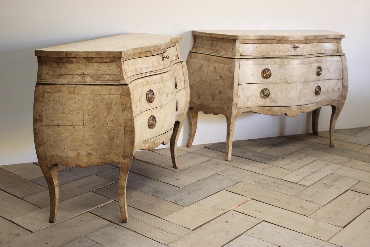 1940s Italian Bleached Walnut Bombe Commodes 2