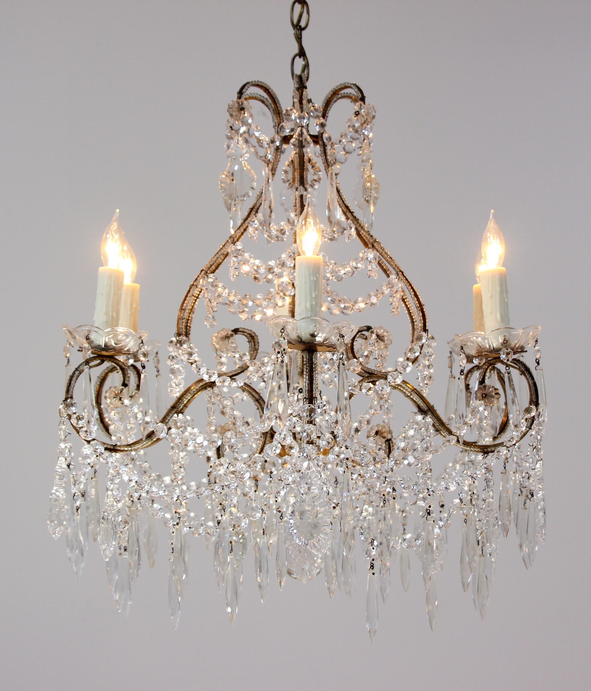 Louis XVI 1940s Italian Crystal Beaded Chandelier