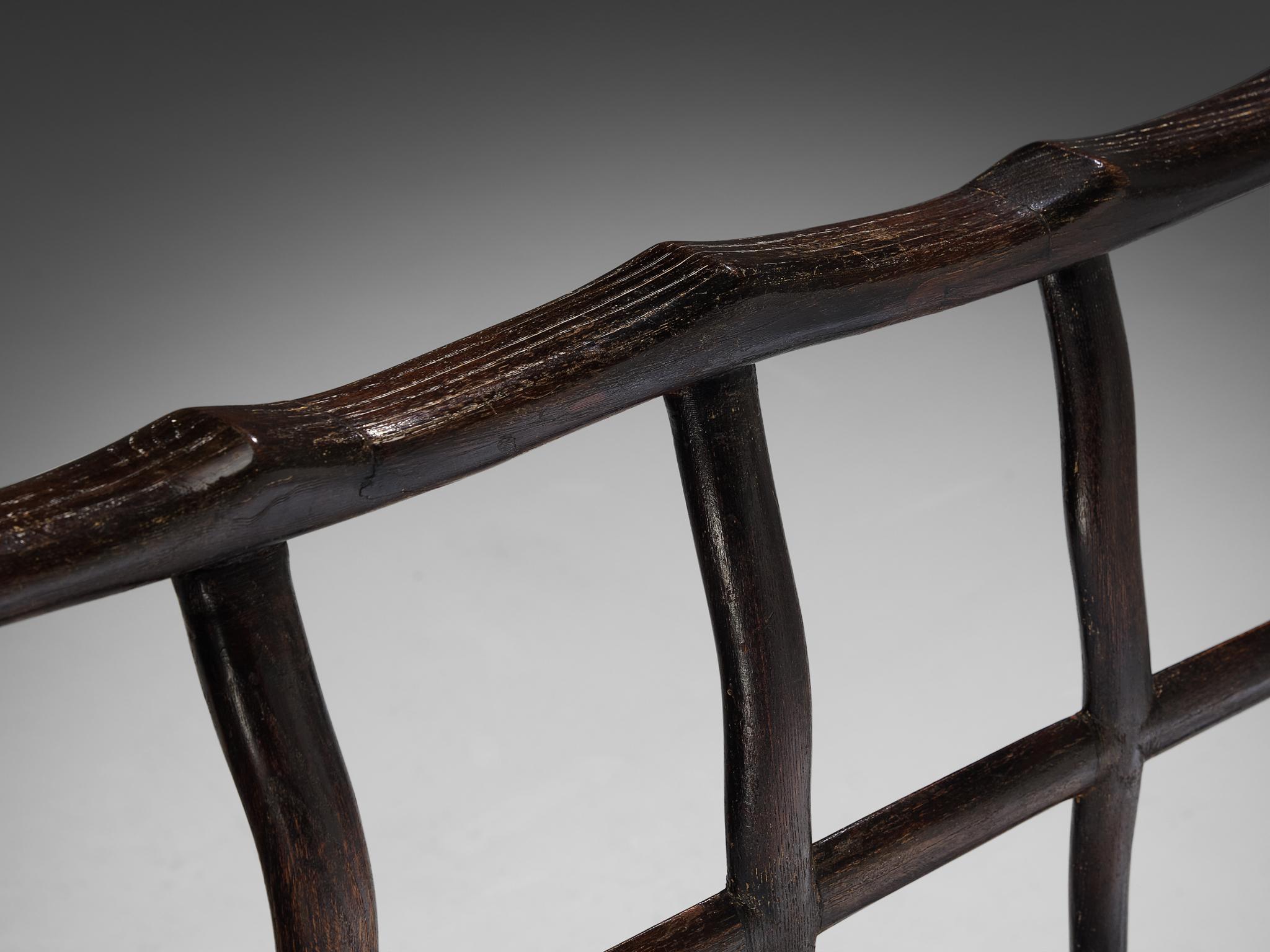 1940s Italian Double Bed with Carved Sculpted Frame in Cerused Chestnut For Sale 3