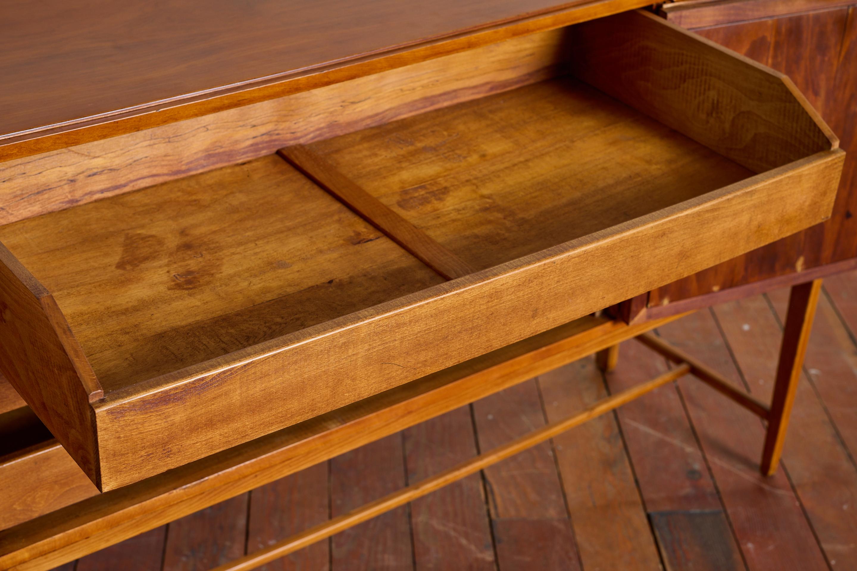 1940's Italienische Kommode/Schrank im Angebot 6