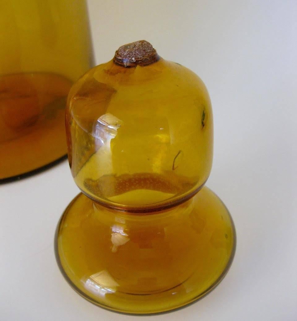 Mid-Century Modern 1940s Italian Empoli Amber Art Glass Lidded Pitcher/Tea Pot For Sale