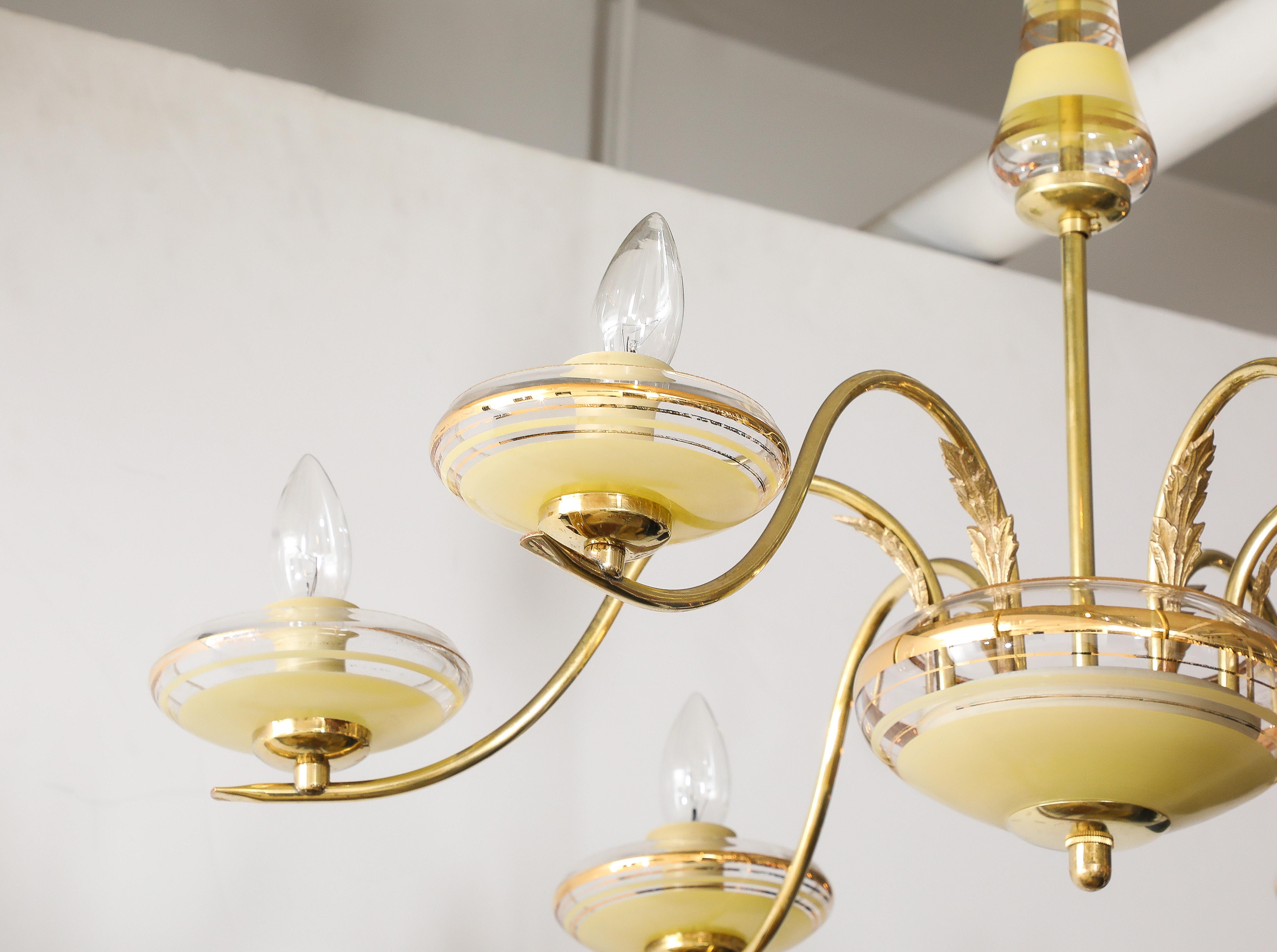 Lampadario a 6 bracci in vetro e ottone italiano degli anni '40 in vendita 6