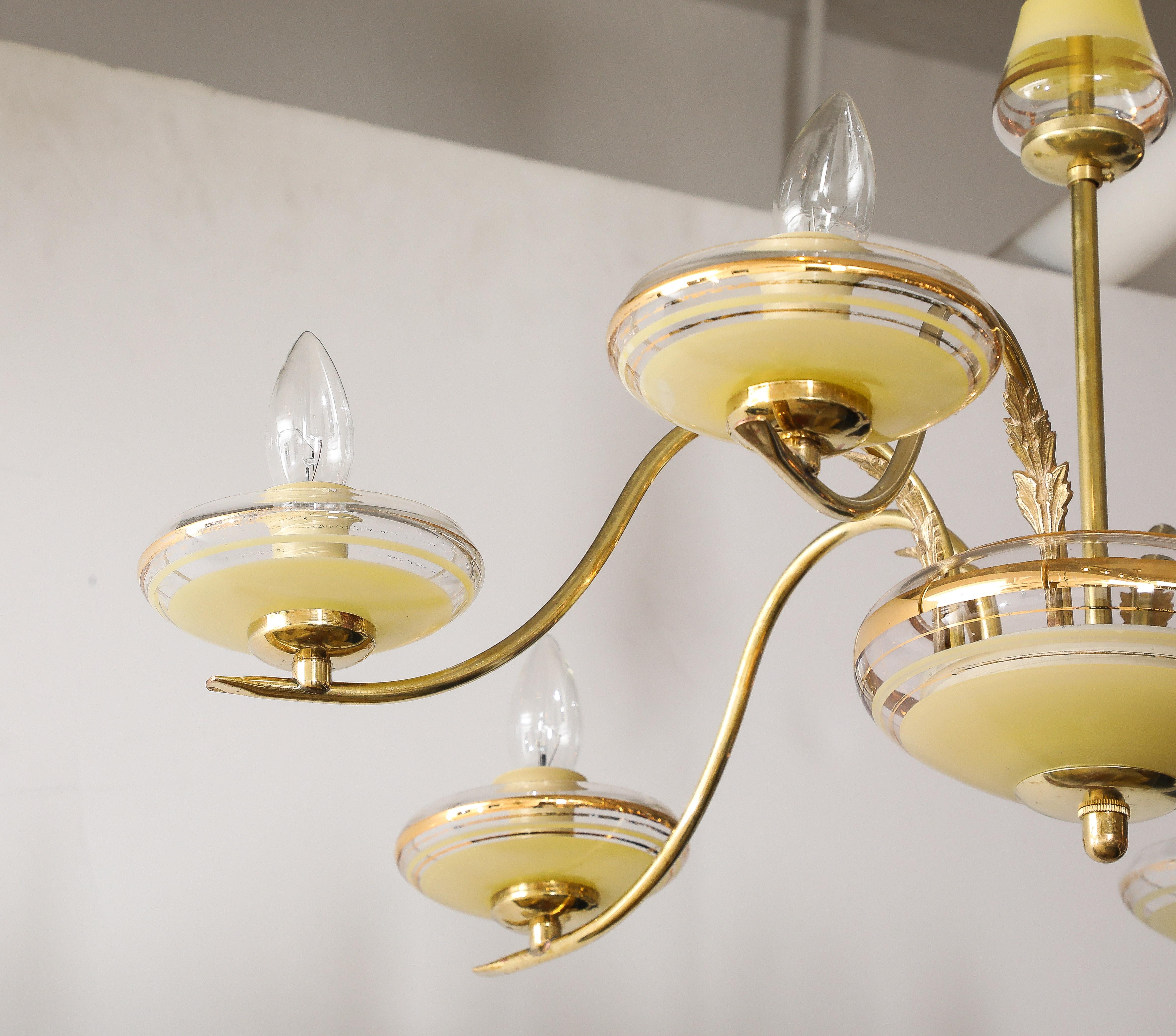 Lampadario a 6 bracci in vetro e ottone italiano degli anni '40 in vendita 8