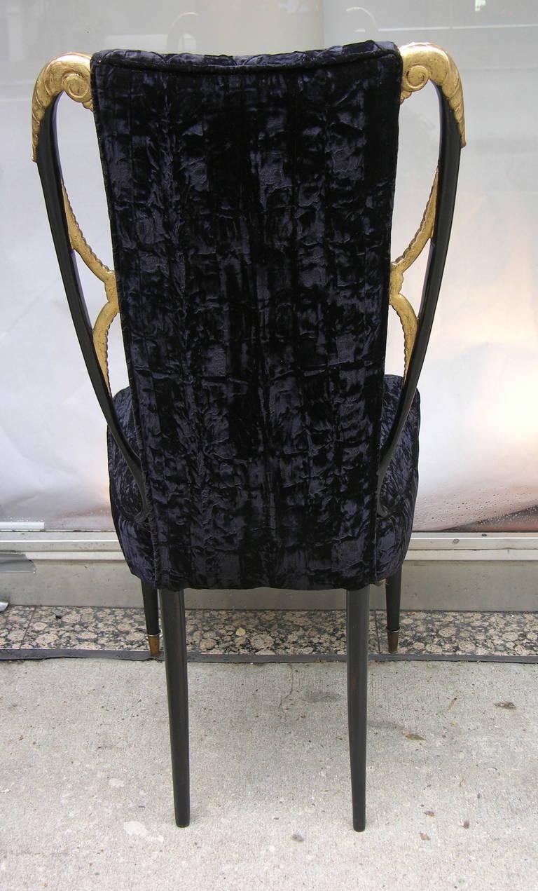 Gilt 1940s Italian Late Art Deco Pair Gilded Black Lacquered Chairs in Black Velvet For Sale