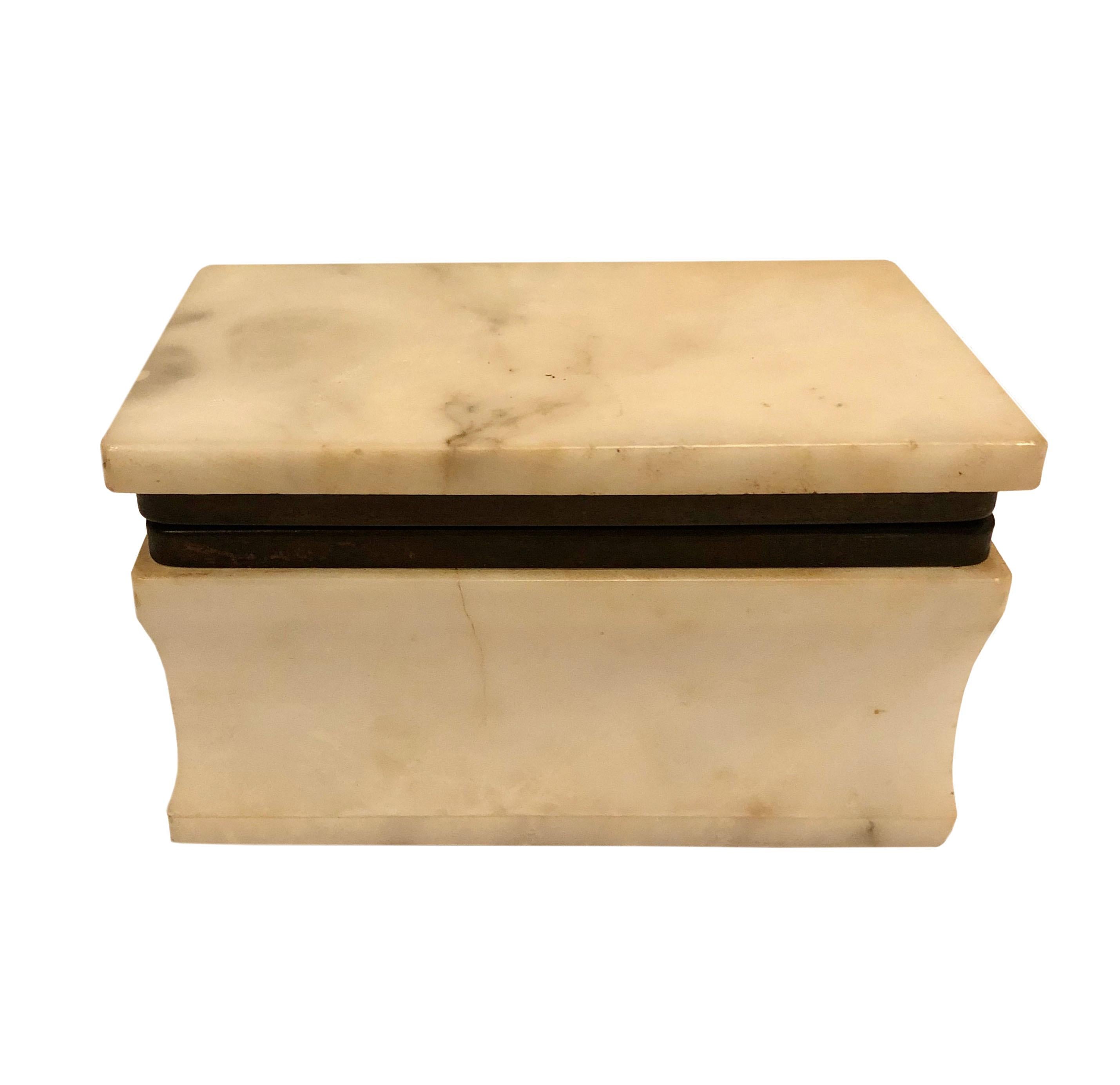 A 1940s Italian cream colored marble table top box with great style and a hinged lid.